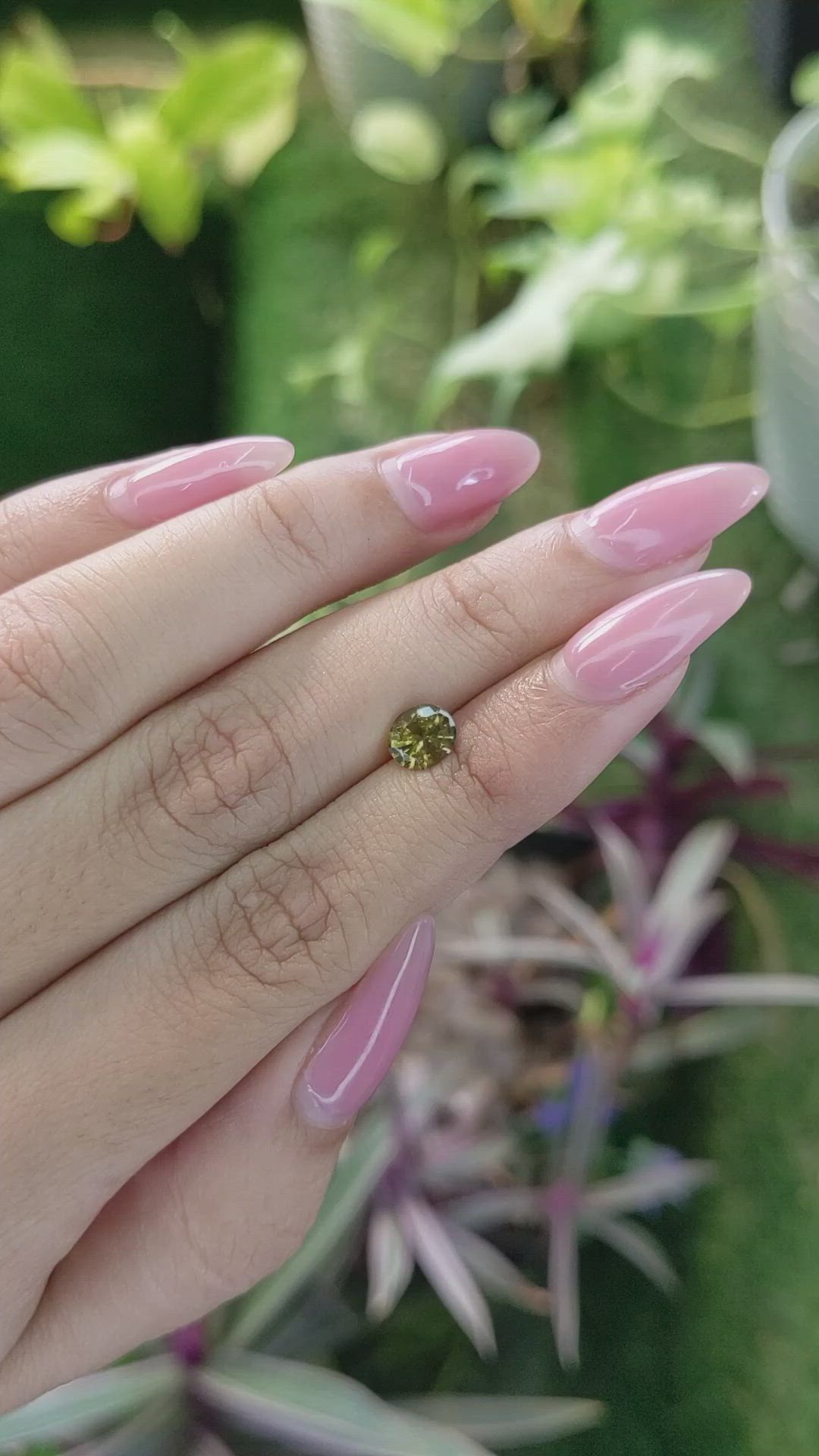 1.19 Ct. Zircon from Ceylon (Sri Lanka) Size Video