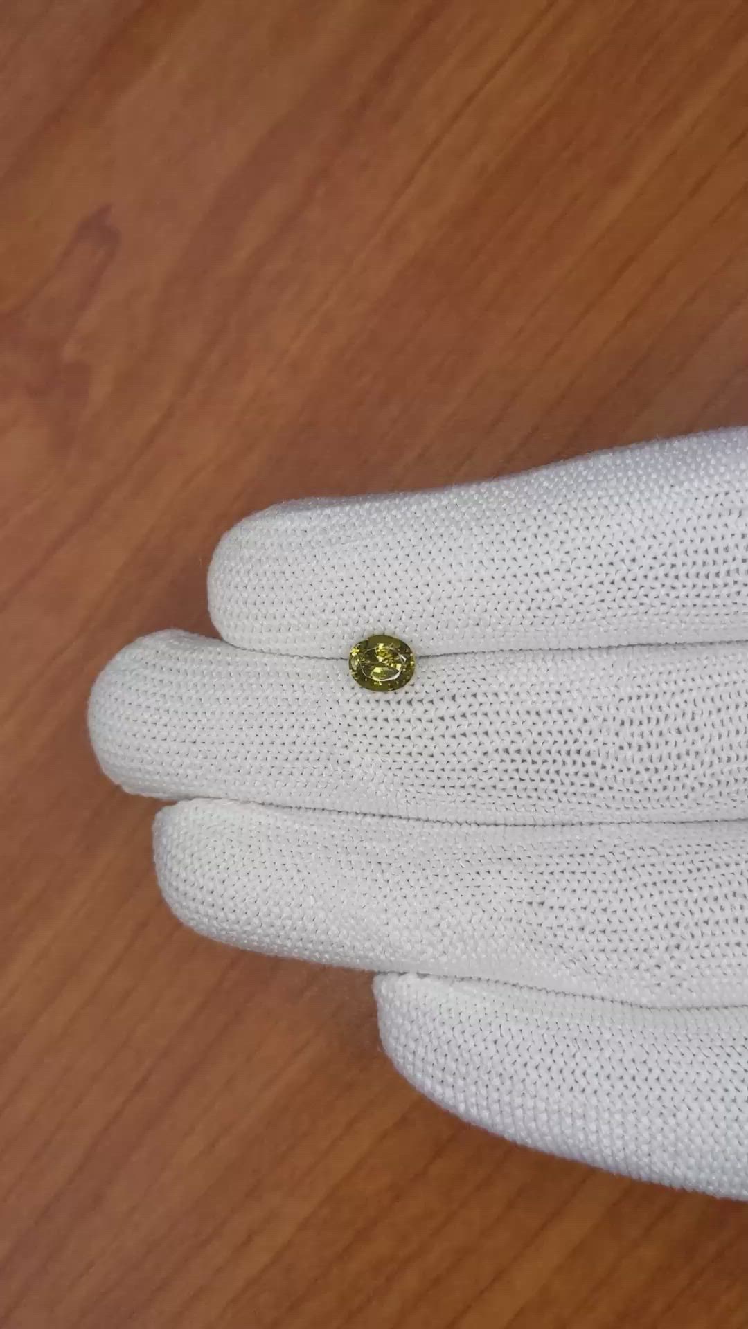 1.19 Ct. Zircon from Ceylon (Sri Lanka) Size Video