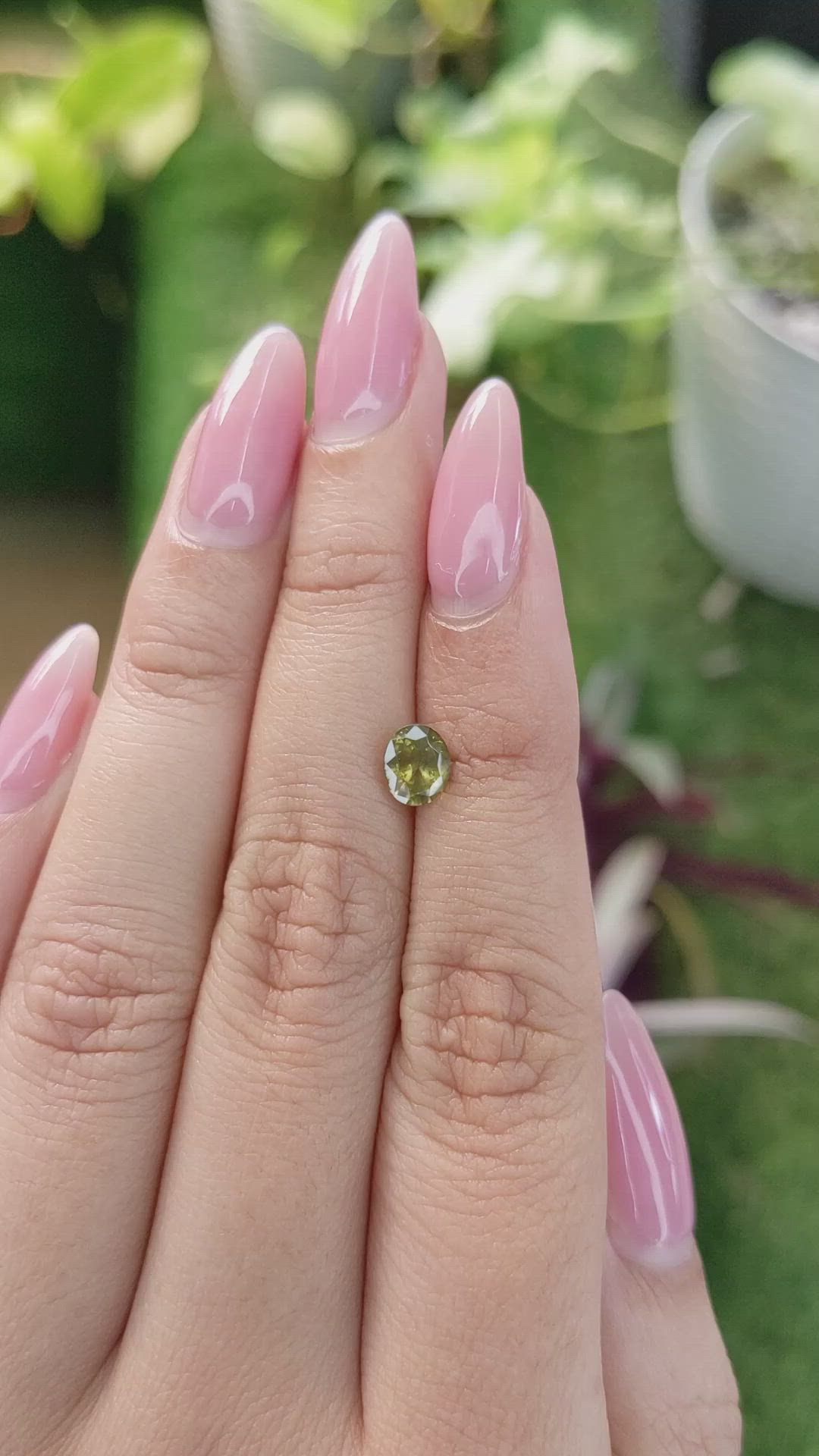 1.24 Ct. Zircon from Ceylon (Sri Lanka) Size Video