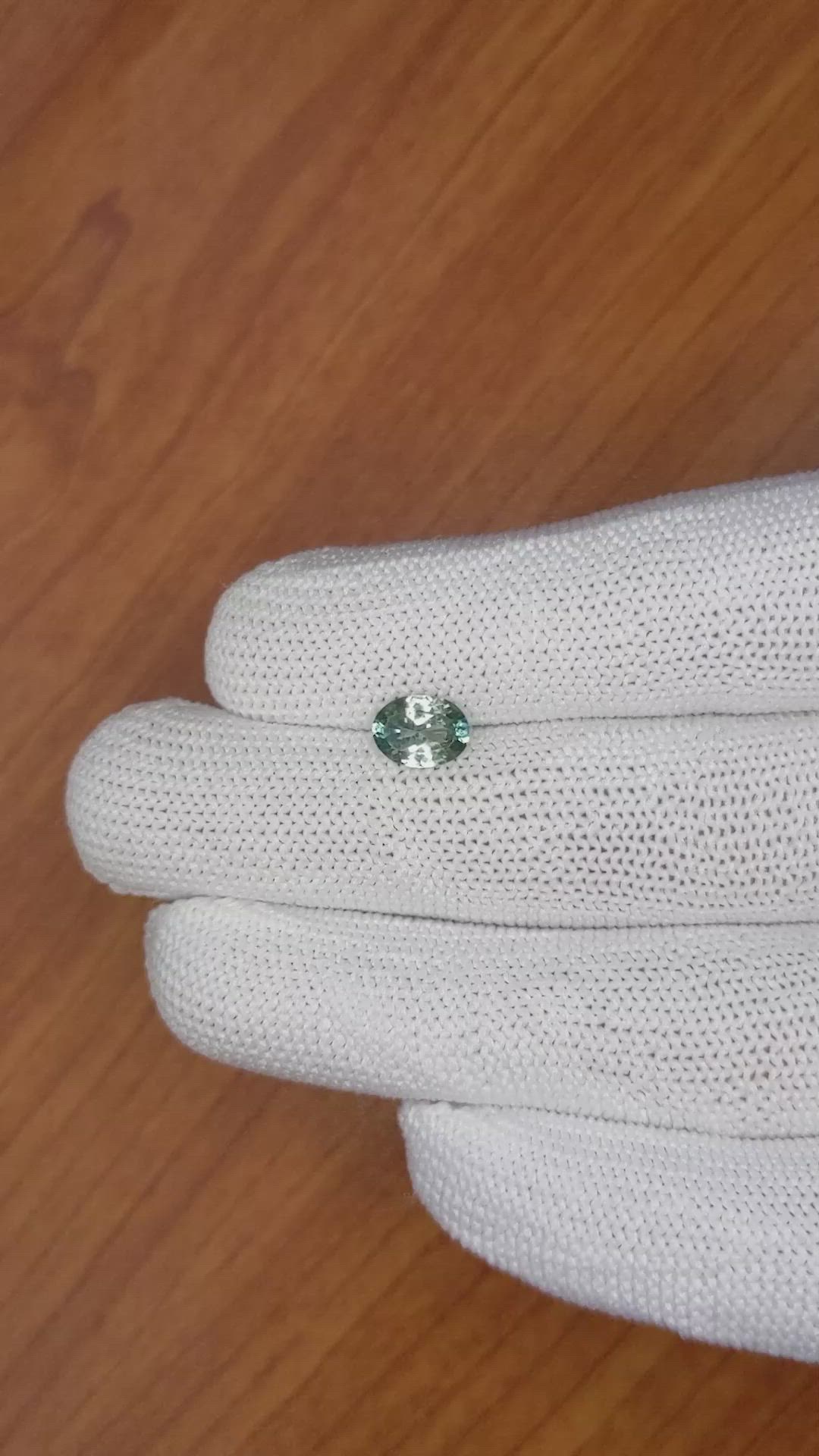 1.52 Ct. Zircon from Ceylon (Sri Lanka) Size Video