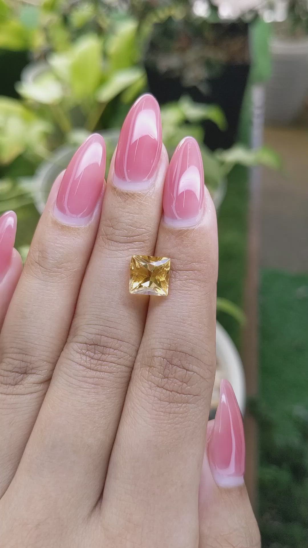 2.81 Ct. Citrine from Ceylon (Sri Lanka) Size Video