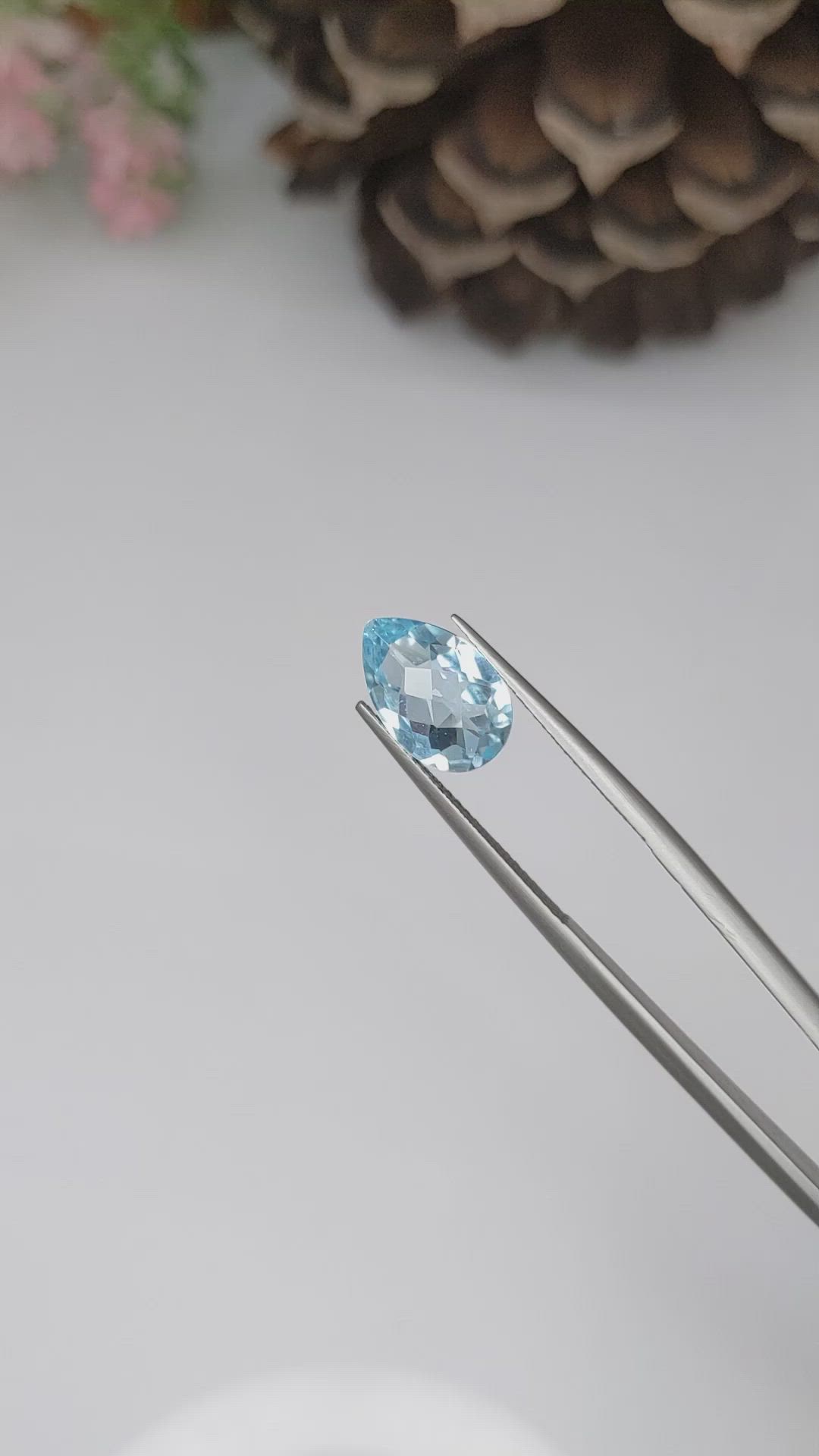 3.02 Ct. Topaz from Ceylon (Sri Lanka) Size Video