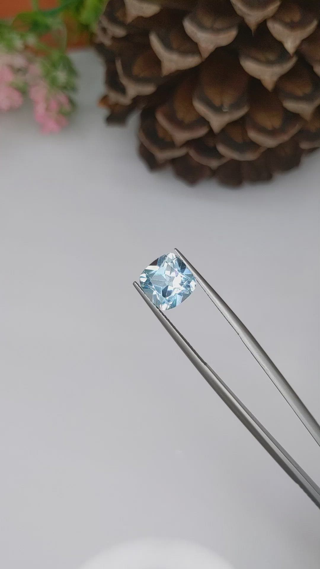 3.86 Ct. Topaz from Ceylon (Sri Lanka) Size Video