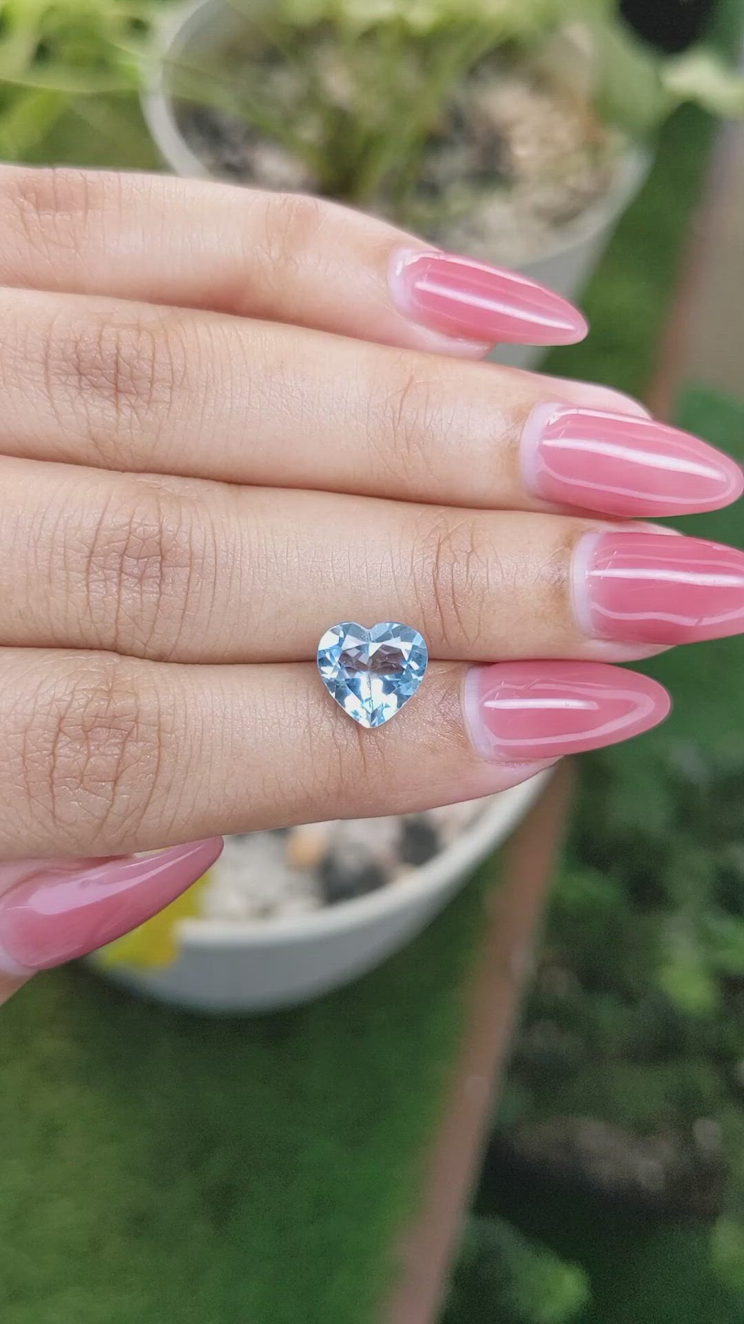 2.83 Ct. Topaz from Ceylon (Sri Lanka) Size Video