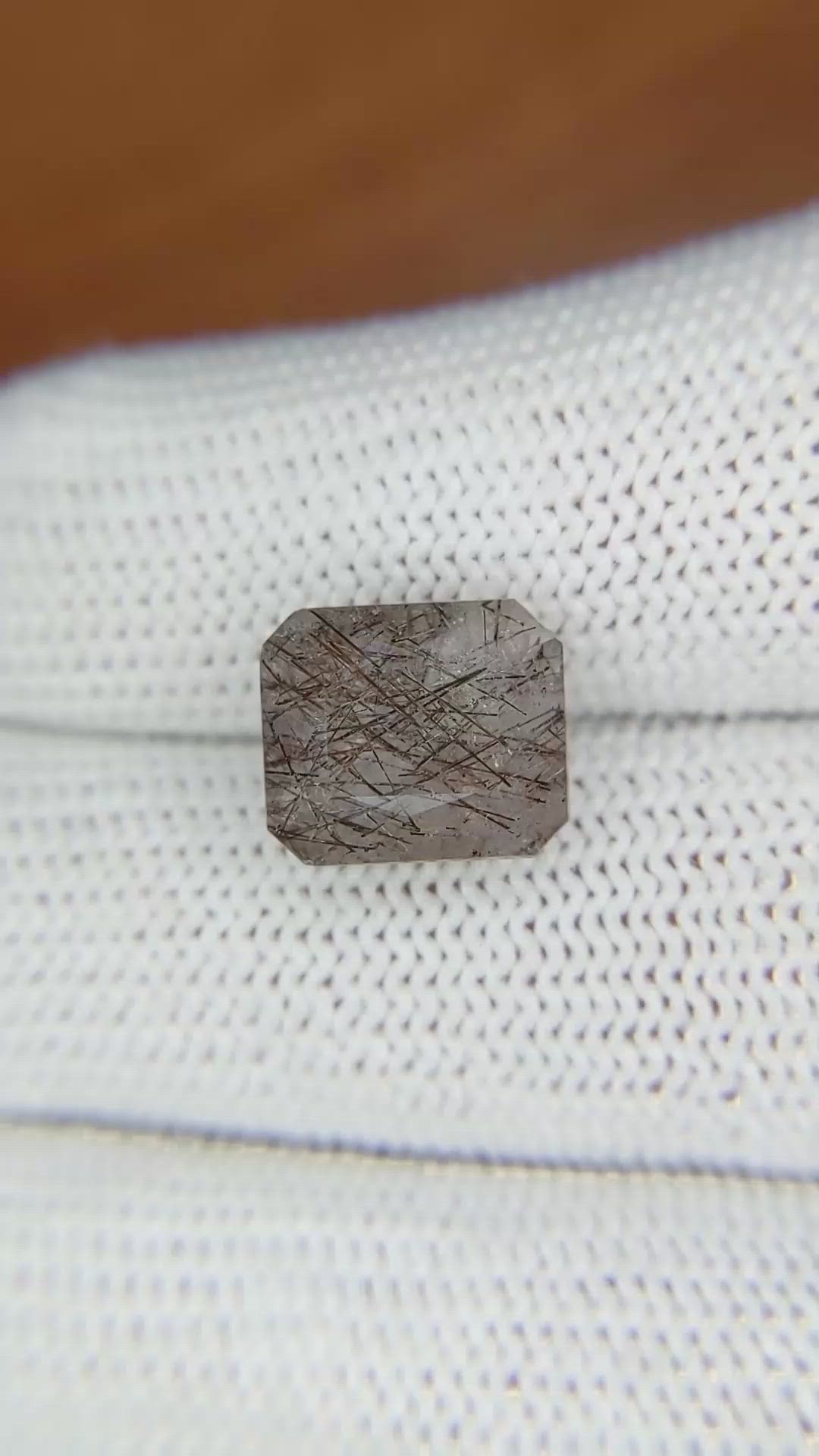 4.87 Ct. Rutilated Quartz from Ceylon (Sri Lanka) Size Video