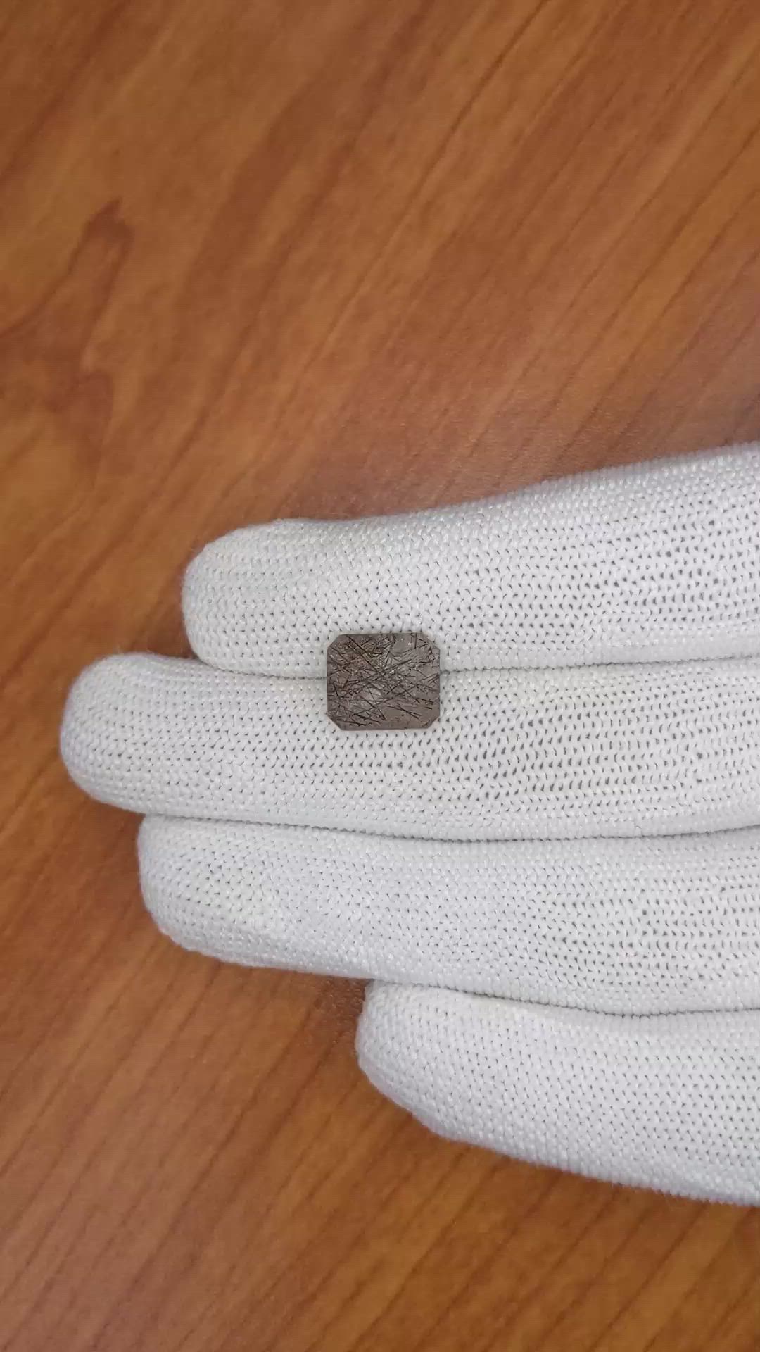 4.87 Ct. Rutilated Quartz from Ceylon (Sri Lanka) Size Video