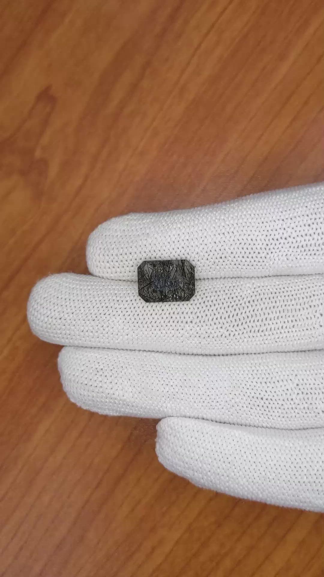 5.05 Ct. Rutilated Quartz from Ceylon (Sri Lanka) Size Video