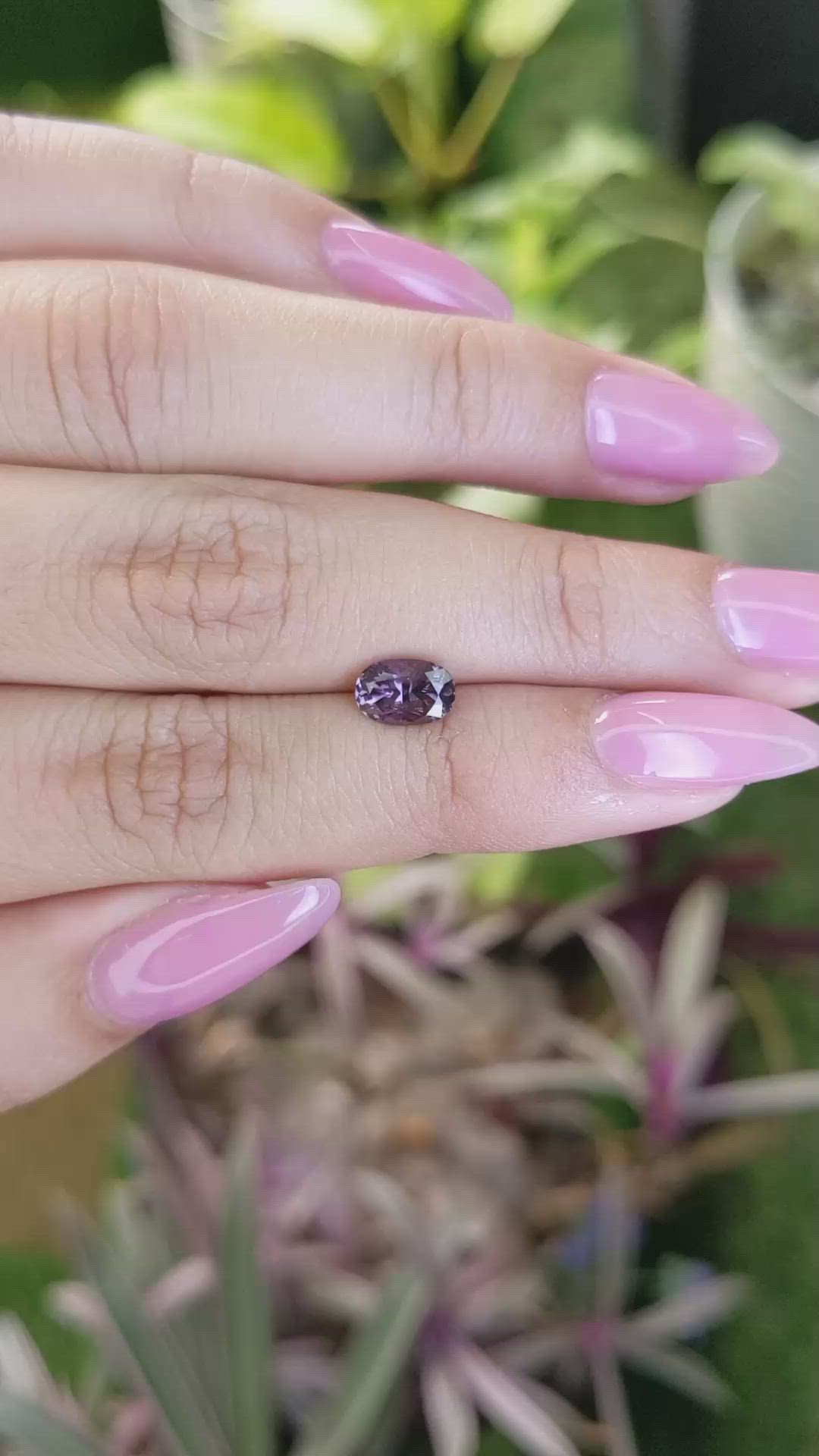 1.11 Ct. Spinel from Ceylon (Sri Lanka) Size Video