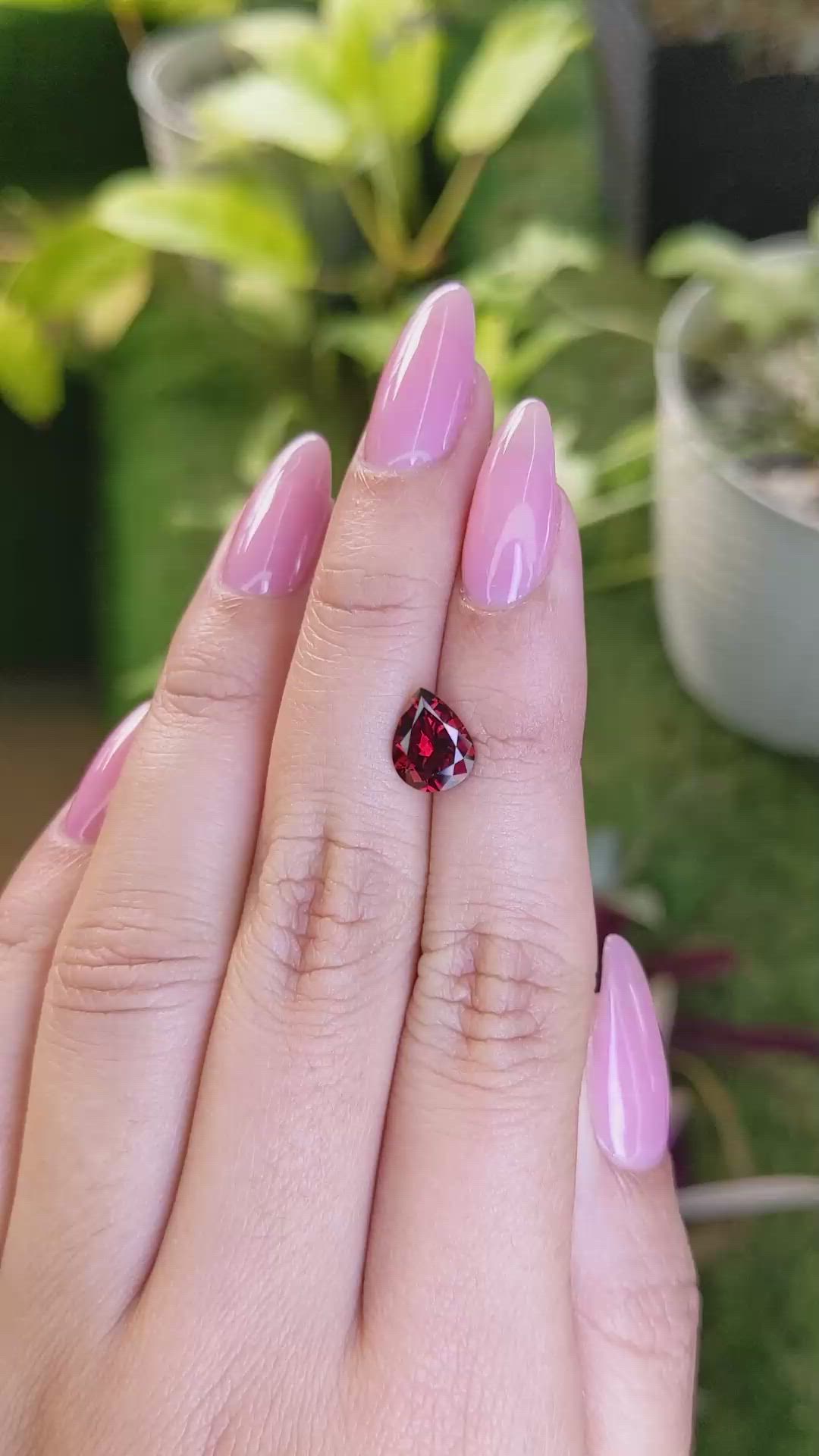 1.83 Ct. Garnet from Ceylon (Sri Lanka) Size Video