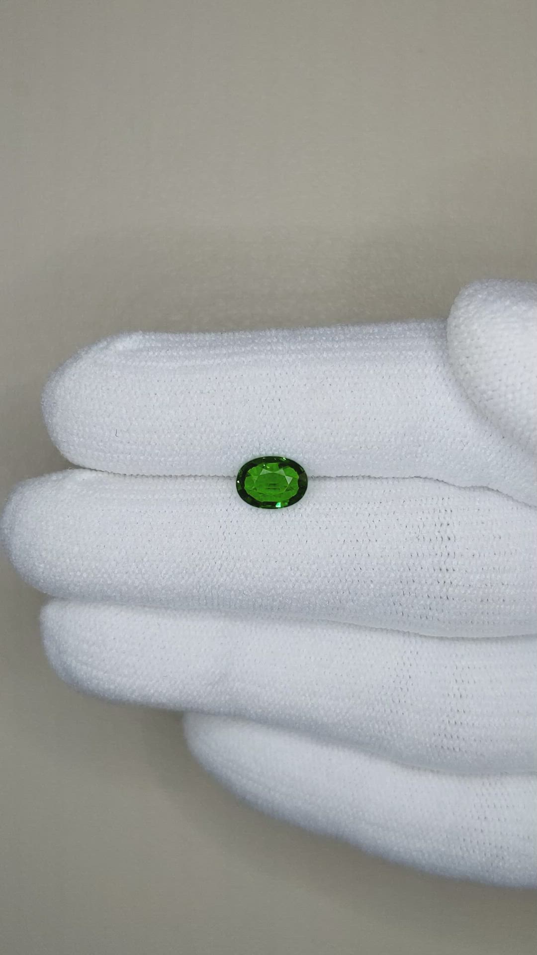 0.98 Ct. Tsavorite Garnet from East Africa Size Video