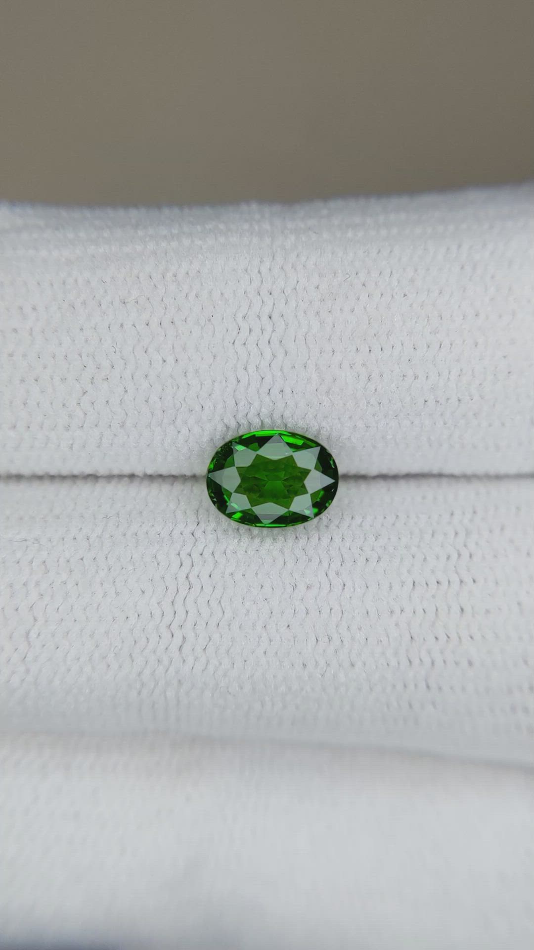 0.98 Ct. Tsavorite Garnet from East Africa Size Video