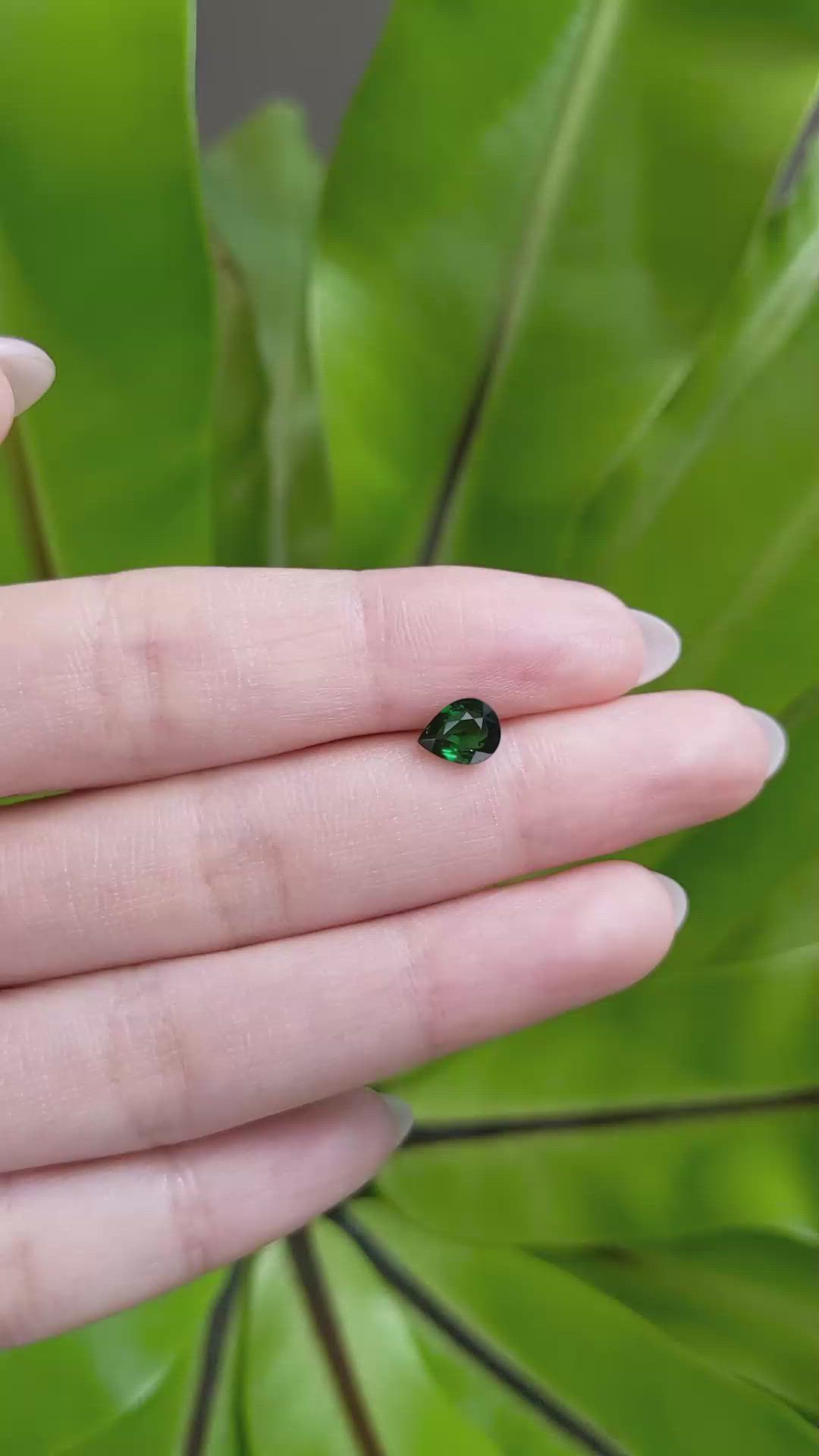 0.93 Ct. Tsavorite Garnet from East Africa Size Video