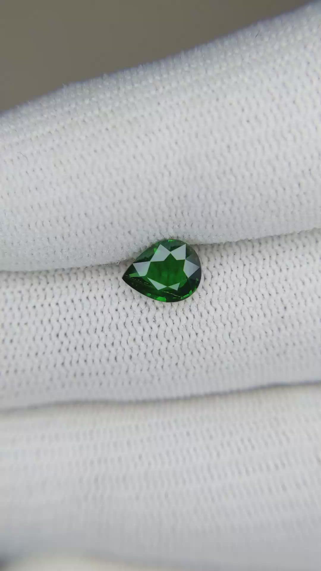 0.93 Ct. Tsavorite Garnet from East Africa Size Video