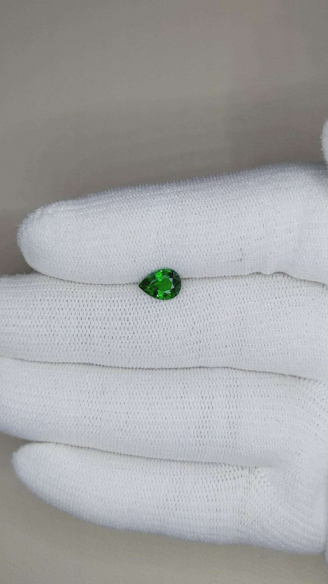 0.94 Ct. Tsavorite Garnet from East Africa Size Video
