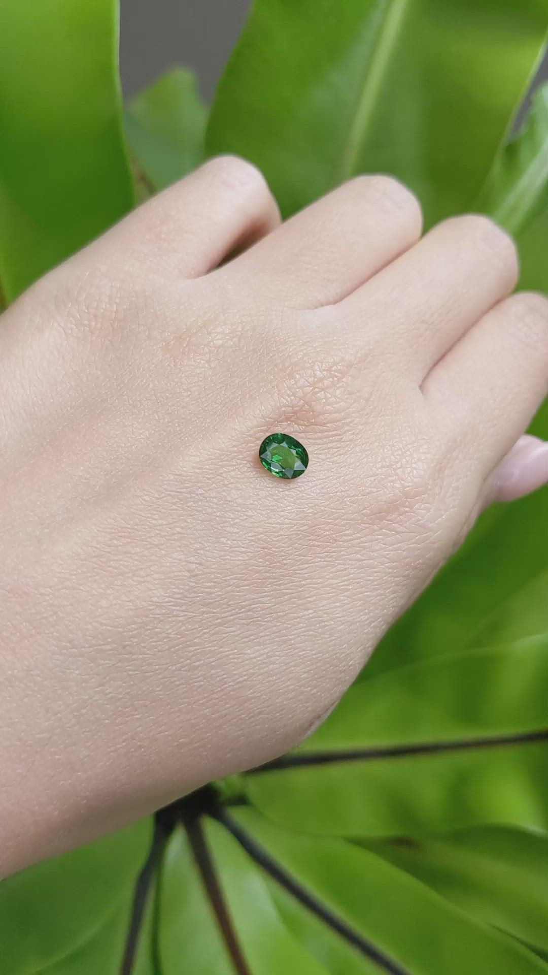 0.90 Ct. Tsavorite Garnet from East Africa Size Video