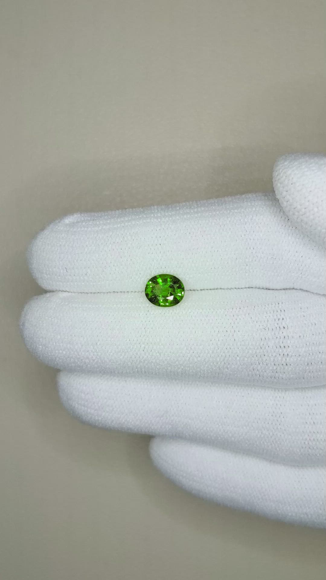 0.93 Ct. Tsavorite Garnet from East Africa Size Video