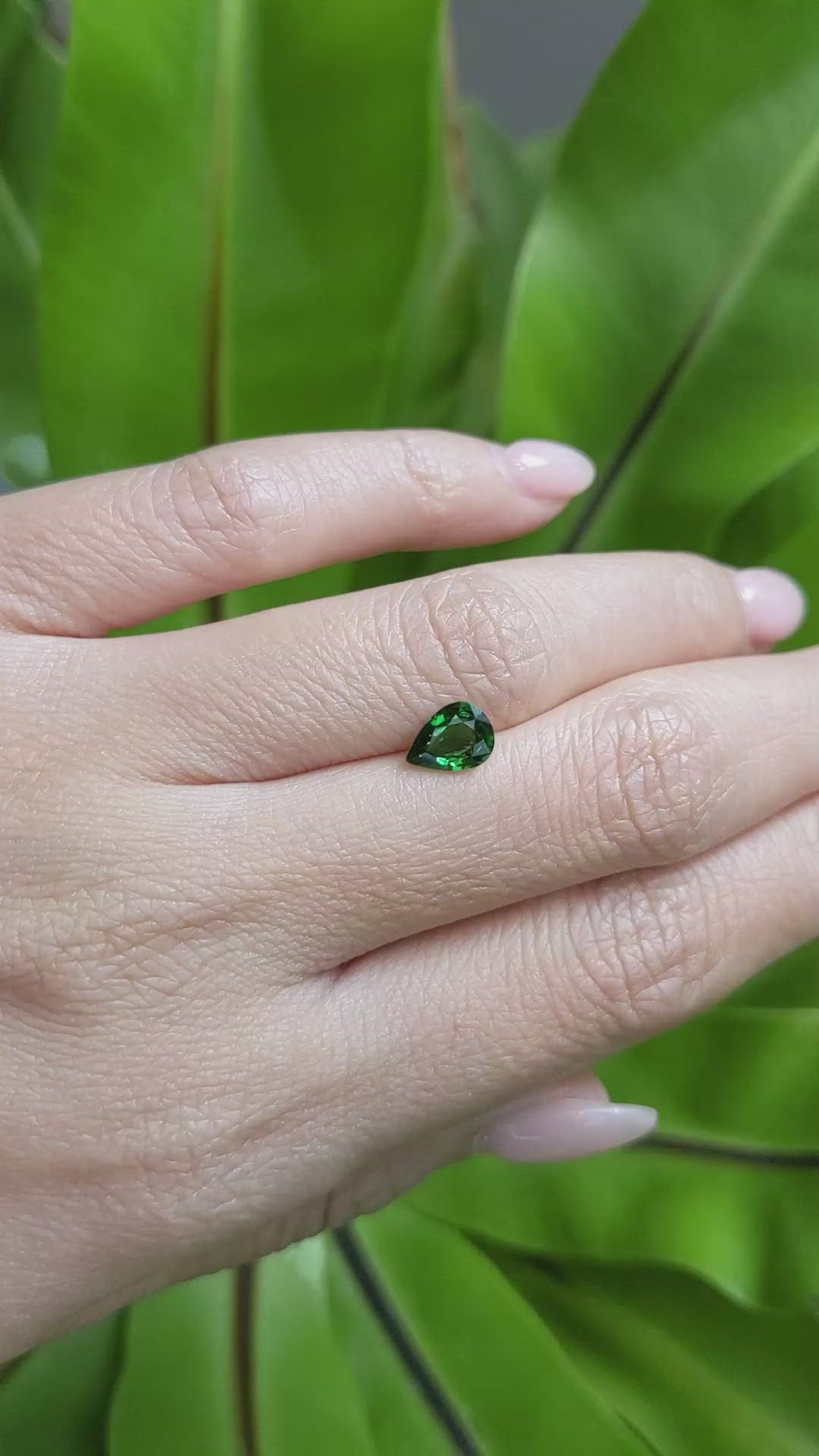 0.99 Ct. Tsavorite Garnet from East Africa Size Video