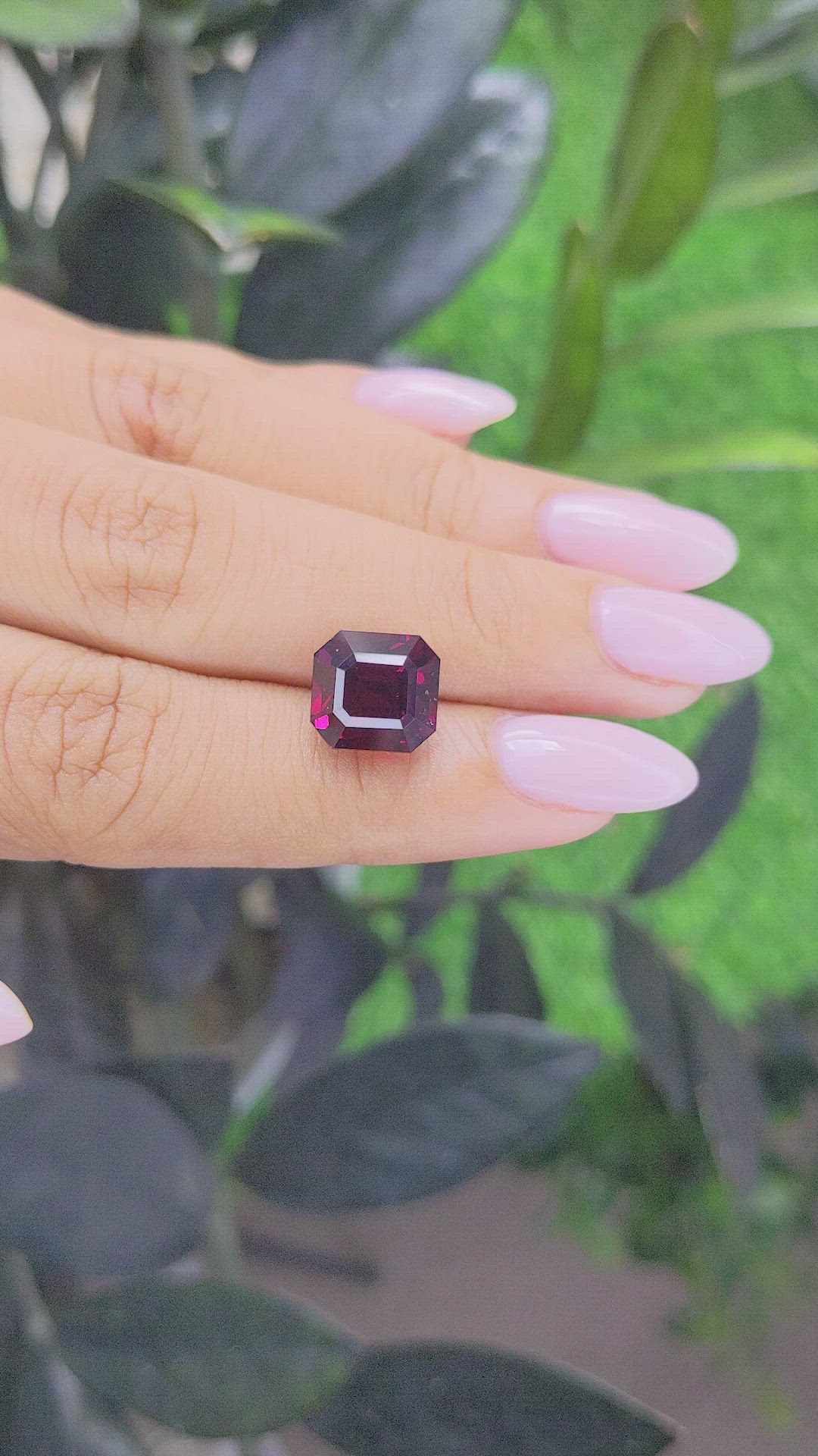 7.13 Ct. Rhodolite Garnet from Tanzania Size Video