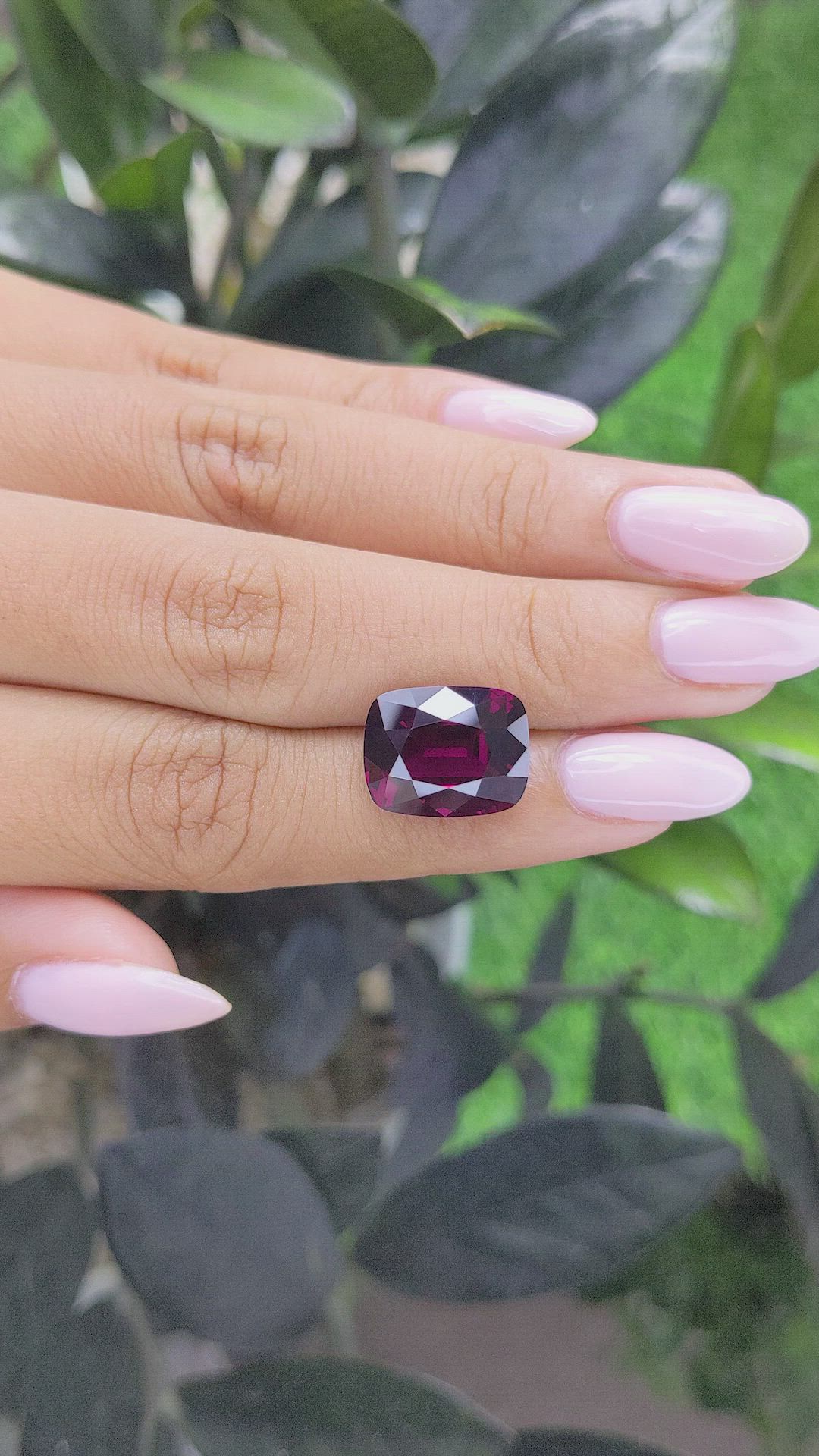 11.13 Ct. Garnet from Tanzania Size Video