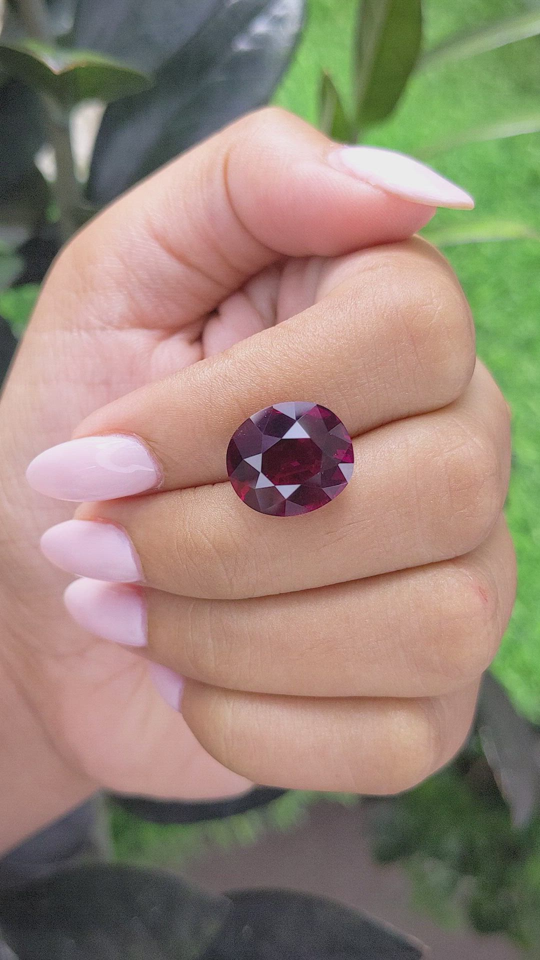 9.76 Ct. Rhodolite Garnet from Tanzania Size Video