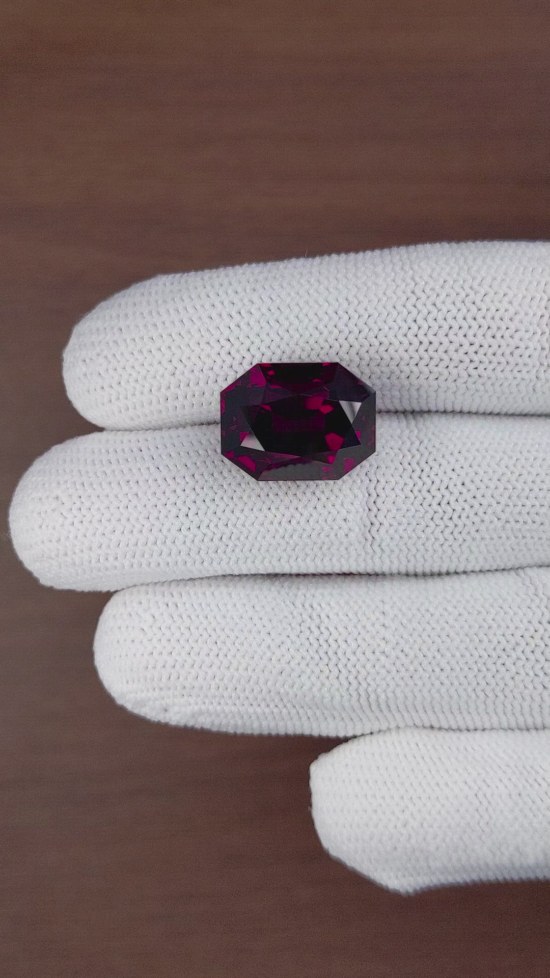 25.37 Ct. Rhodolite Garnet from Tanzania Size Video