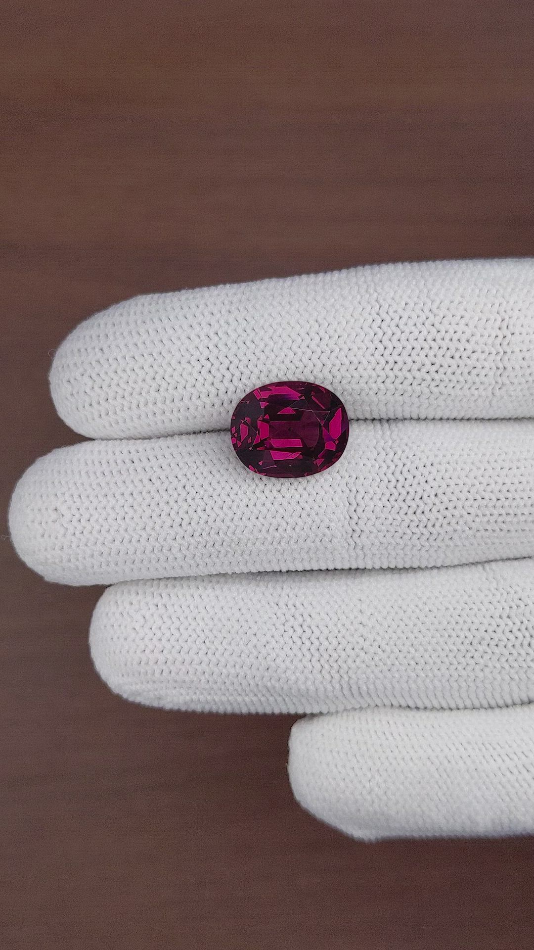 9.40 Ct. Rhodolite Garnet from Tanzania Size Video
