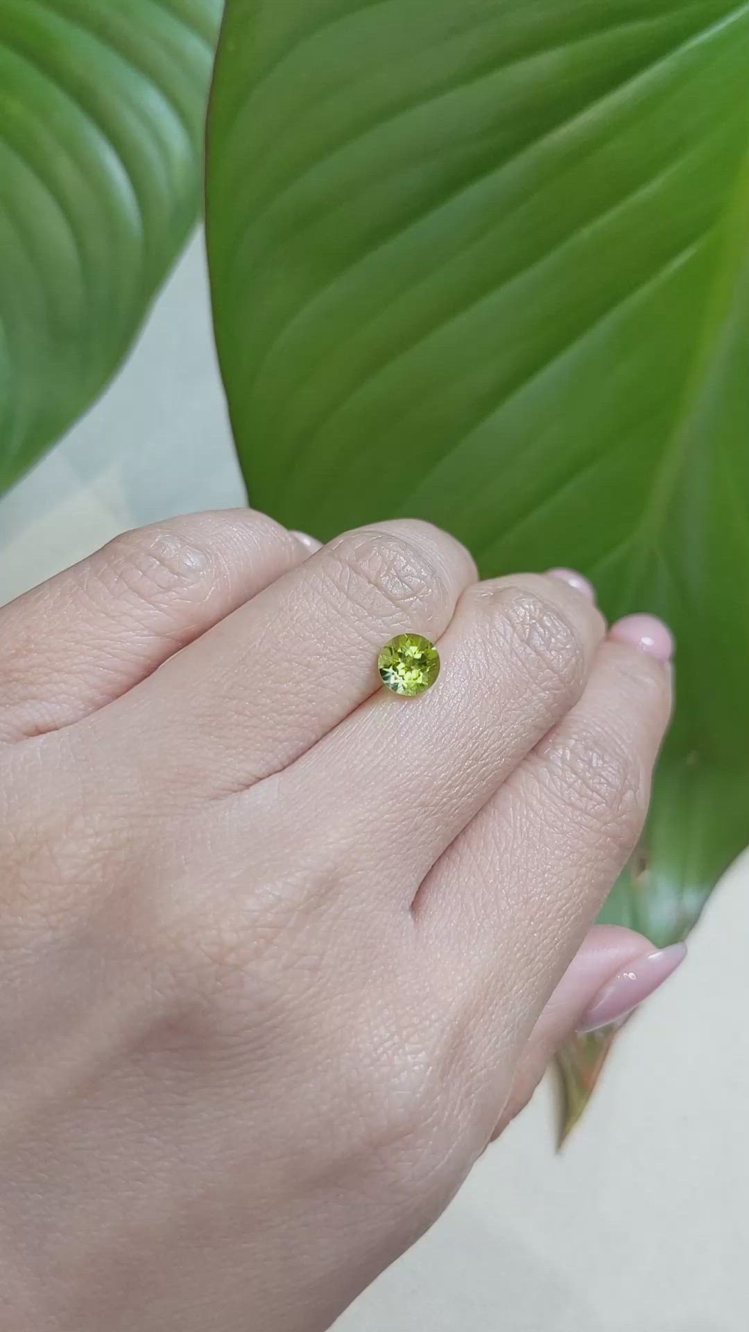 1.03 Ct. Peridot from China Size Video
