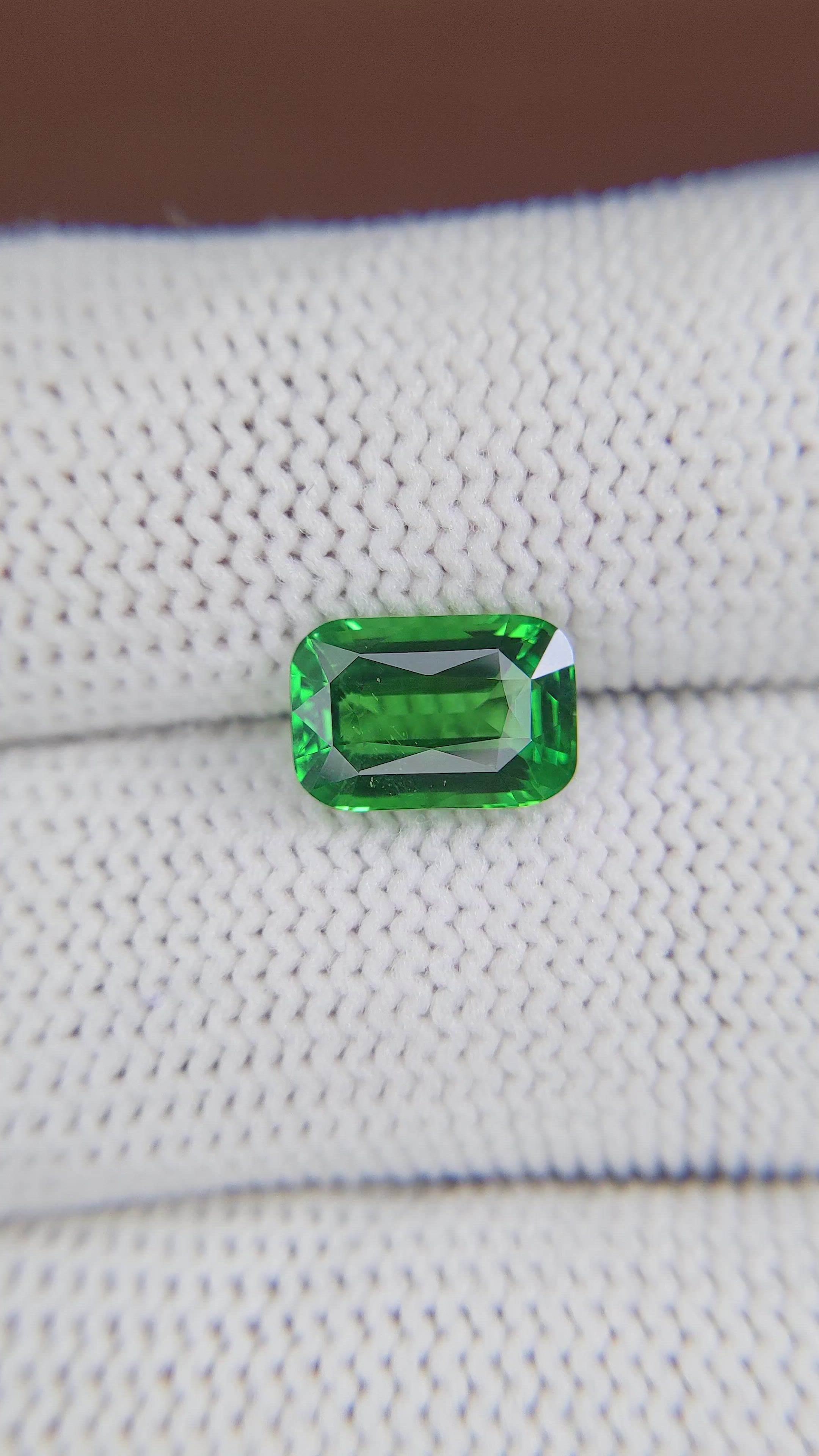 3.03 Ct. Tsavorite Garnet from Tanzania Size Video