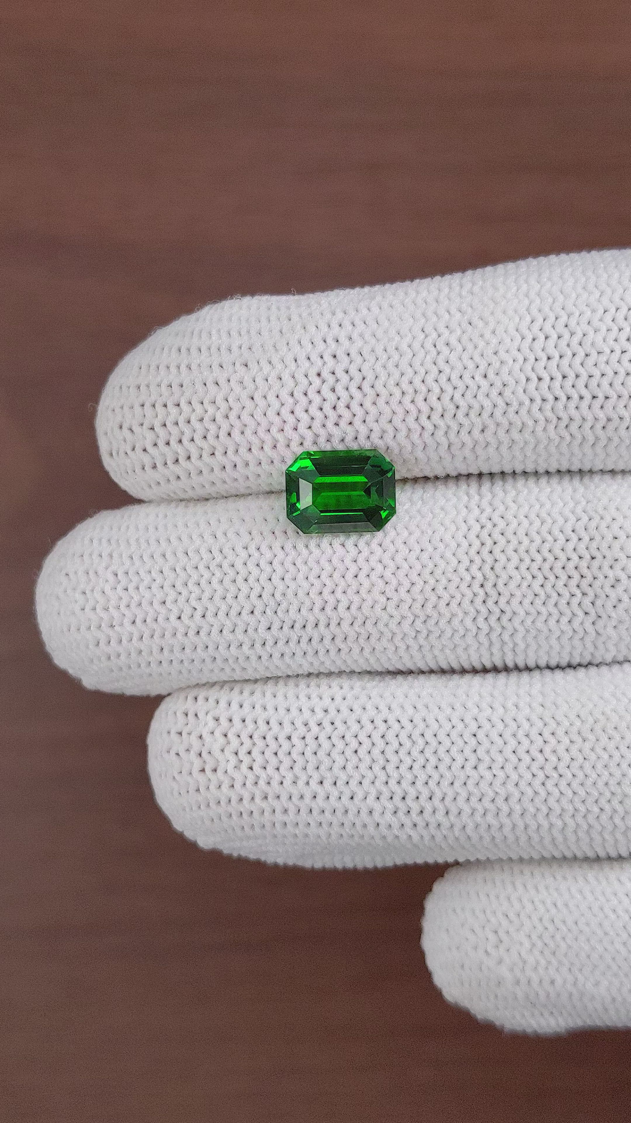 3.06 Ct. Tsavorite Garnet from Tanzania Size Video