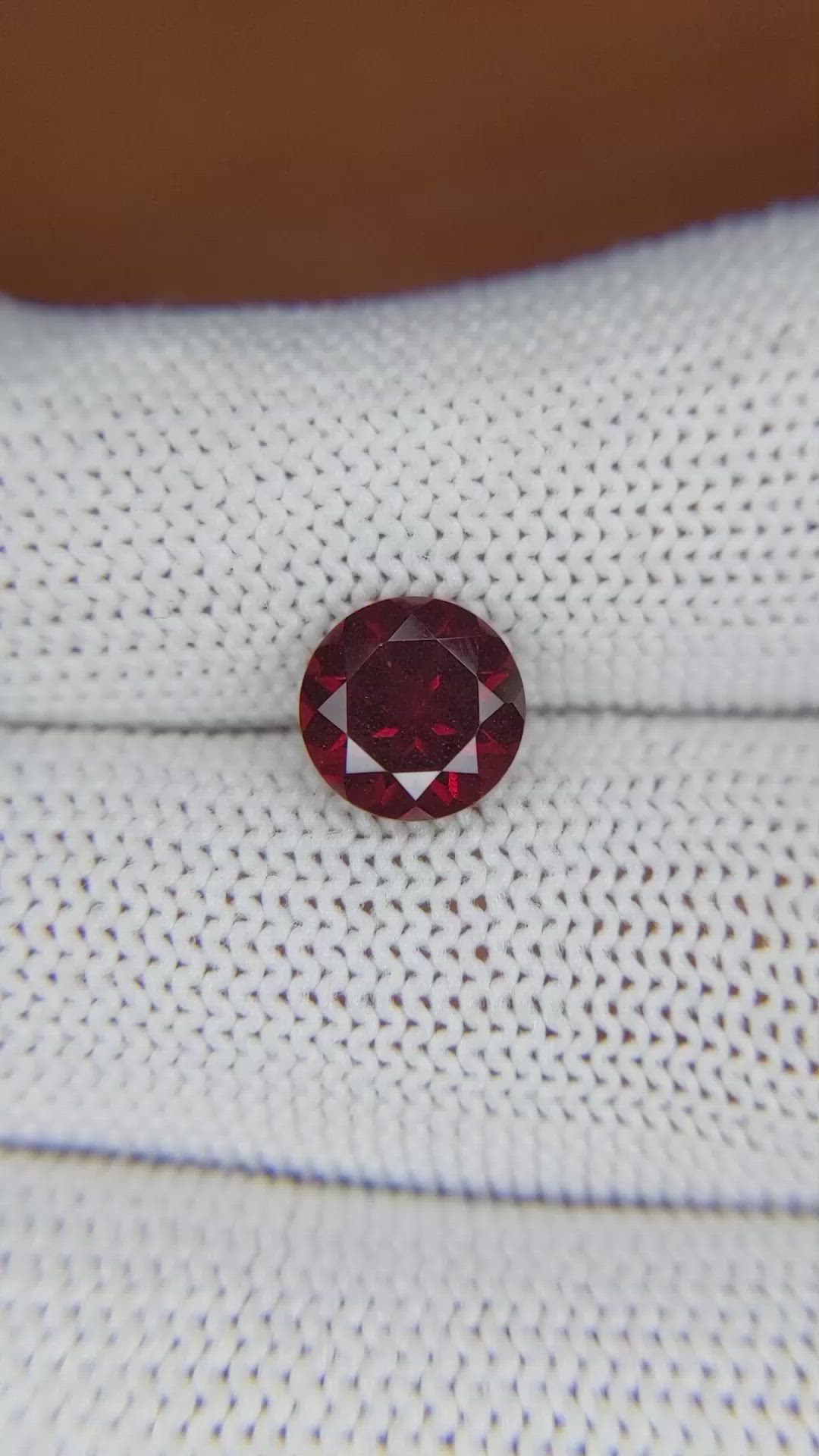 2.42 Ct. Garnet from Ceylon (Sri Lanka) Size Video