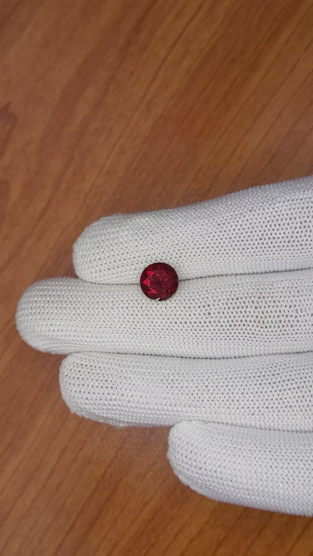 2.42 Ct. Garnet from Ceylon (Sri Lanka) Size Video