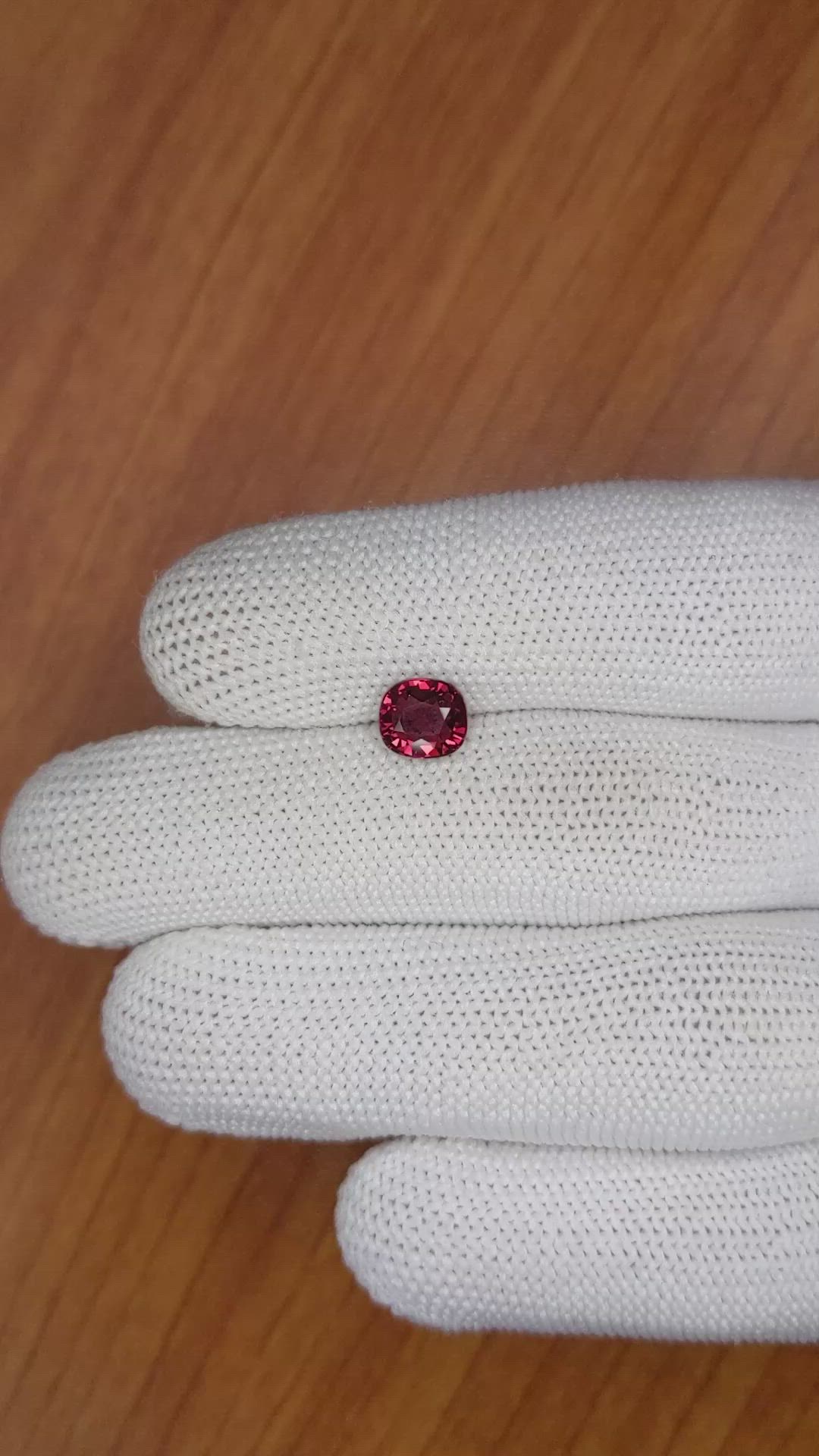1.63 Ct. Garnet from Ceylon (Sri Lanka) Size Video