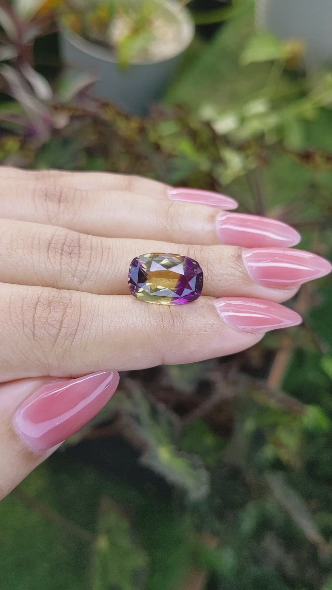 6.01 Ct. Ametrine from Ceylon (Sri Lanka) Size Video