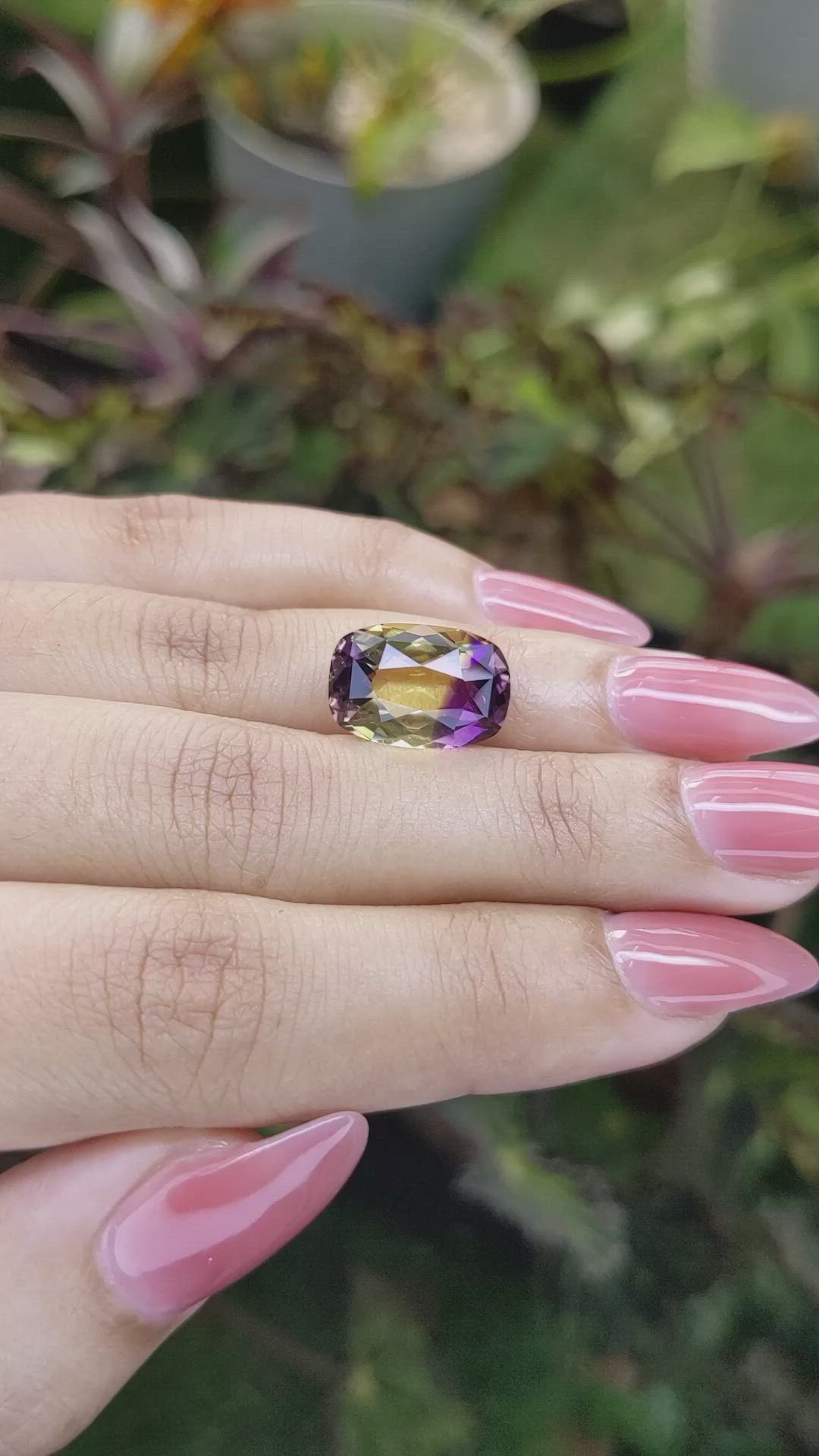 6.01 Ct. Ametrine from Ceylon (Sri Lanka) Size Video
