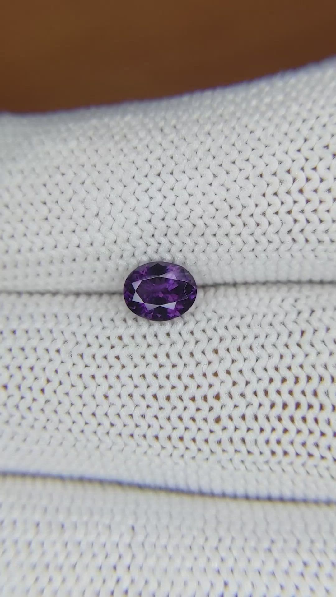 0.64 Ct. Spinel from Ceylon (Sri Lanka) Size Video