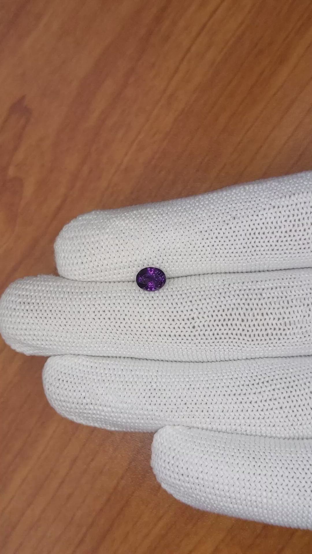 0.64 Ct. Spinel from Ceylon (Sri Lanka) Size Video