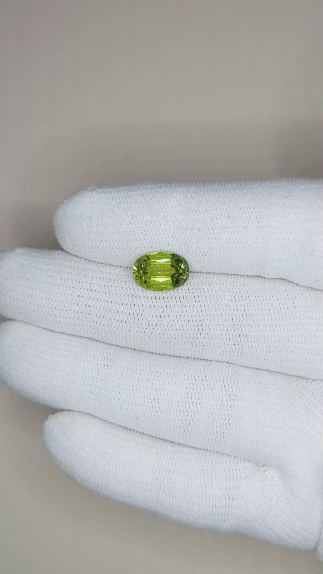2.70 Ct. Peridot from Afghanistan Size Video