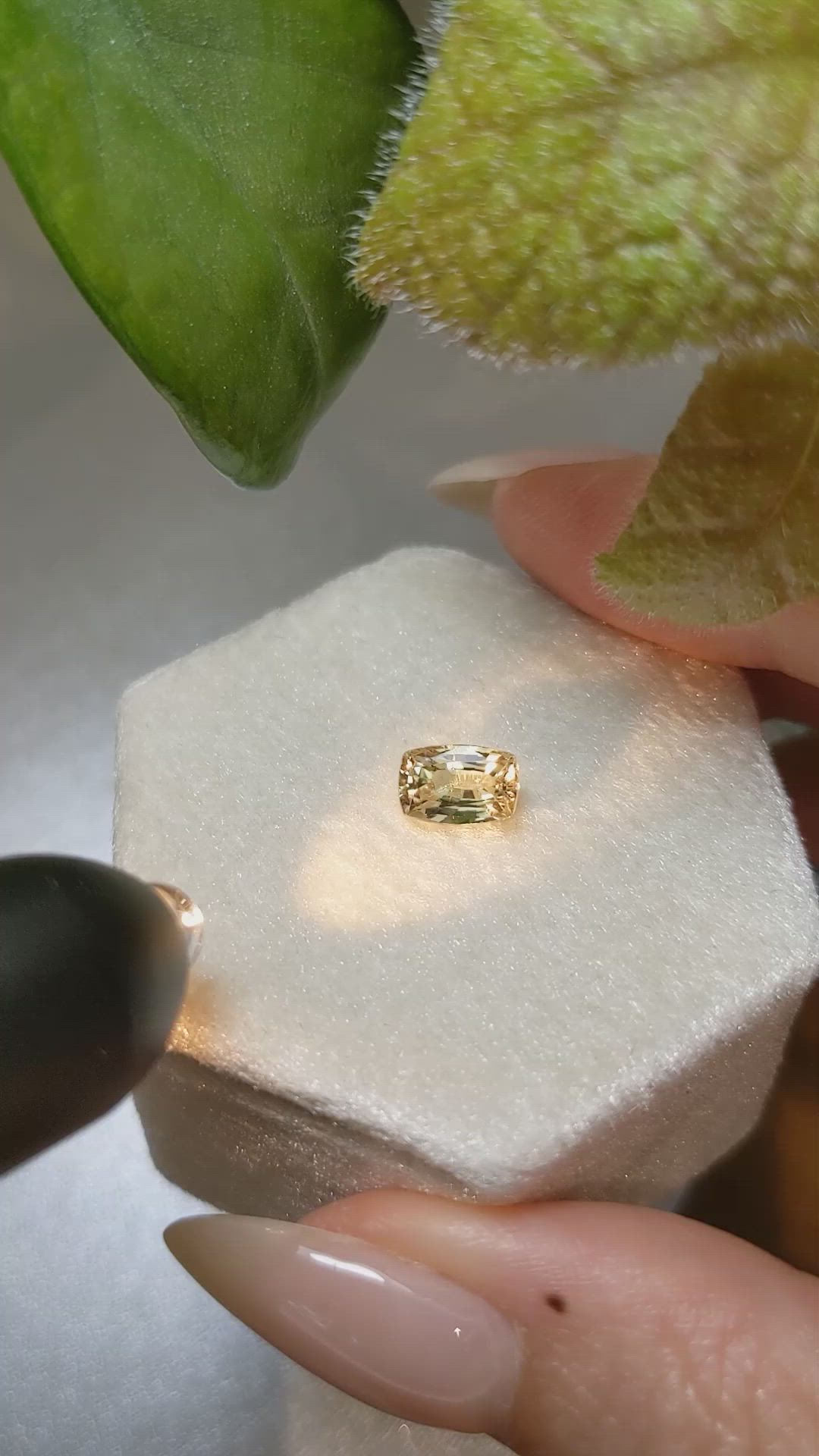 1.48 Ct. Alexandrite from Ceylon (Sri Lanka) Size Video