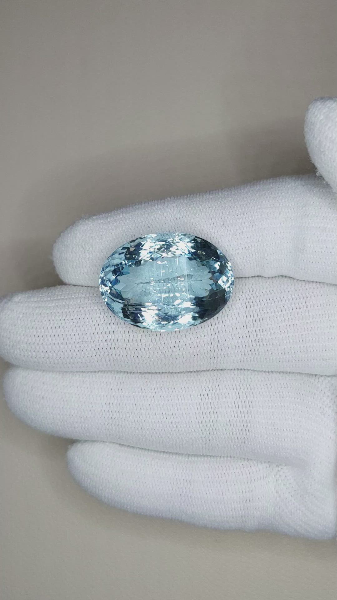 28.80 Ct. Aquamarine from Brazil Size Video