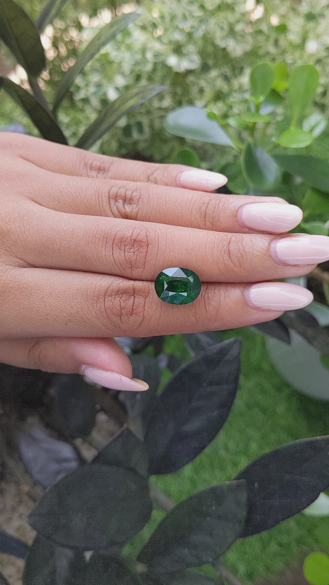 7.48 Ct. Tsavorite Garnet from Tanzania Size Video