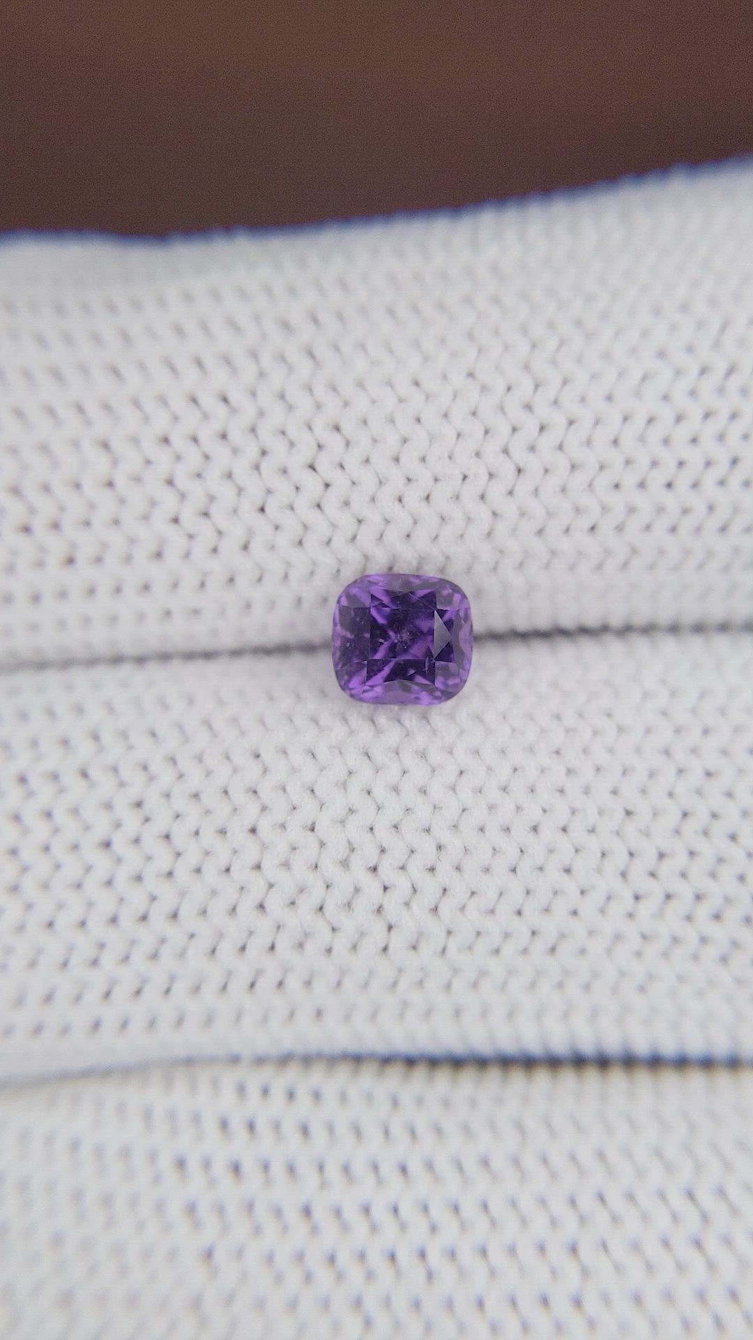 1.09 Ct. Spinel from Ceylon (Sri Lanka) Size Video