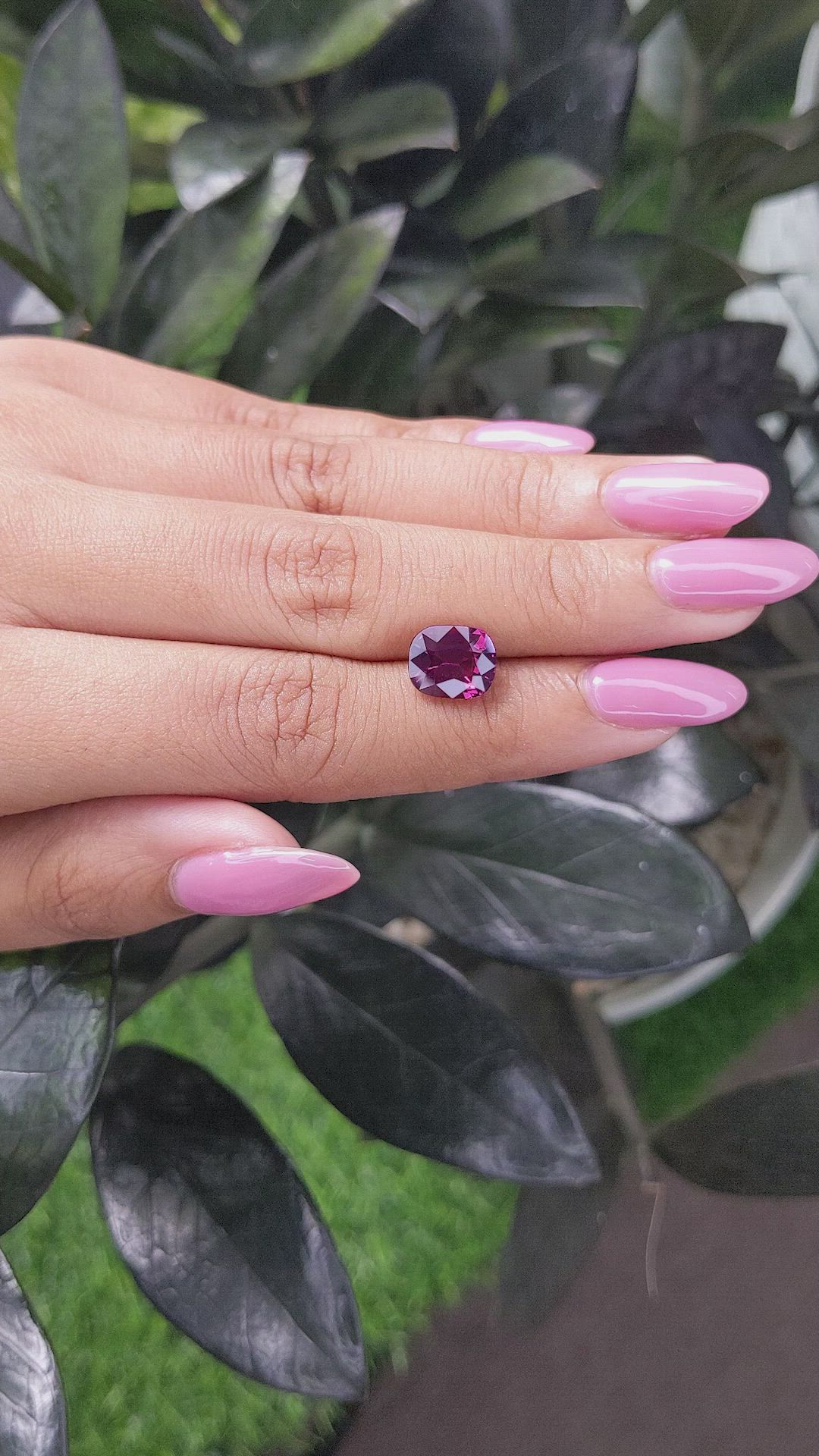 3.24 Ct. Spinel from Ceylon (Sri Lanka) Size Video