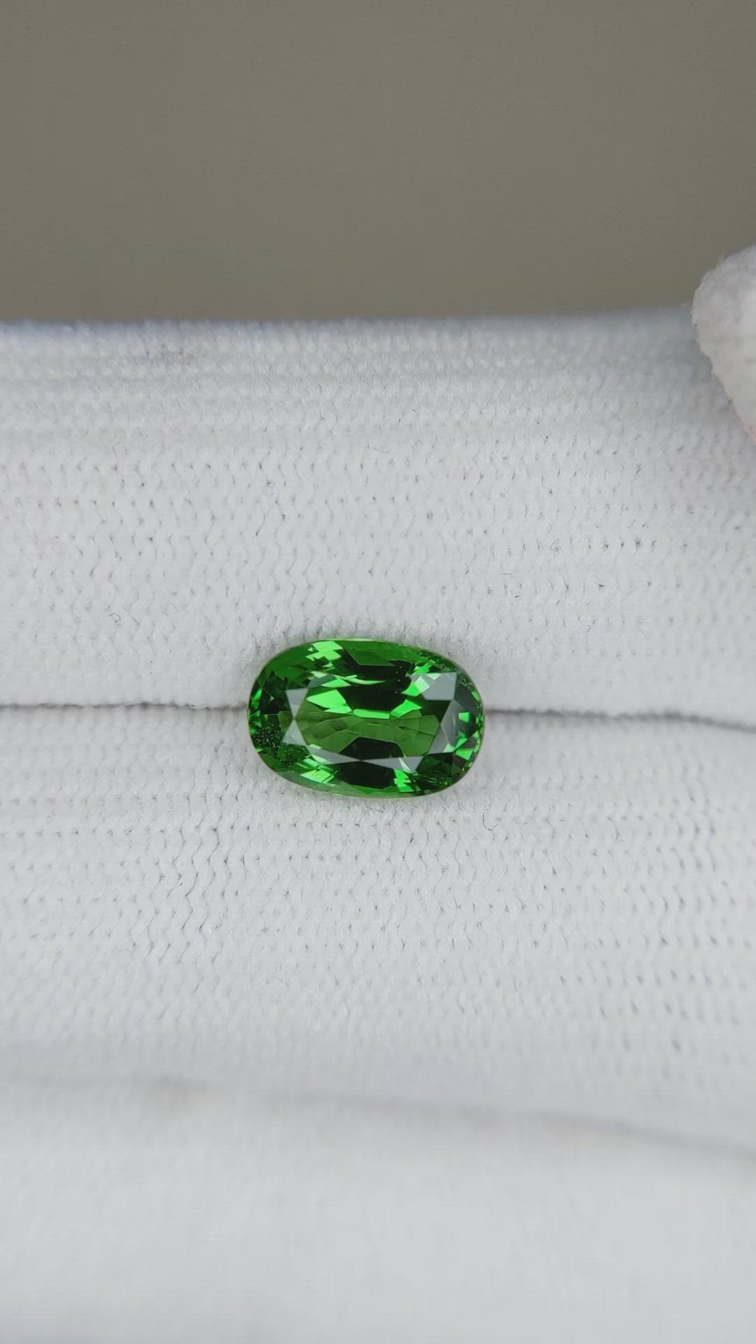 1.73 Ct. Tsavorite Garnet from East Africa Size Video