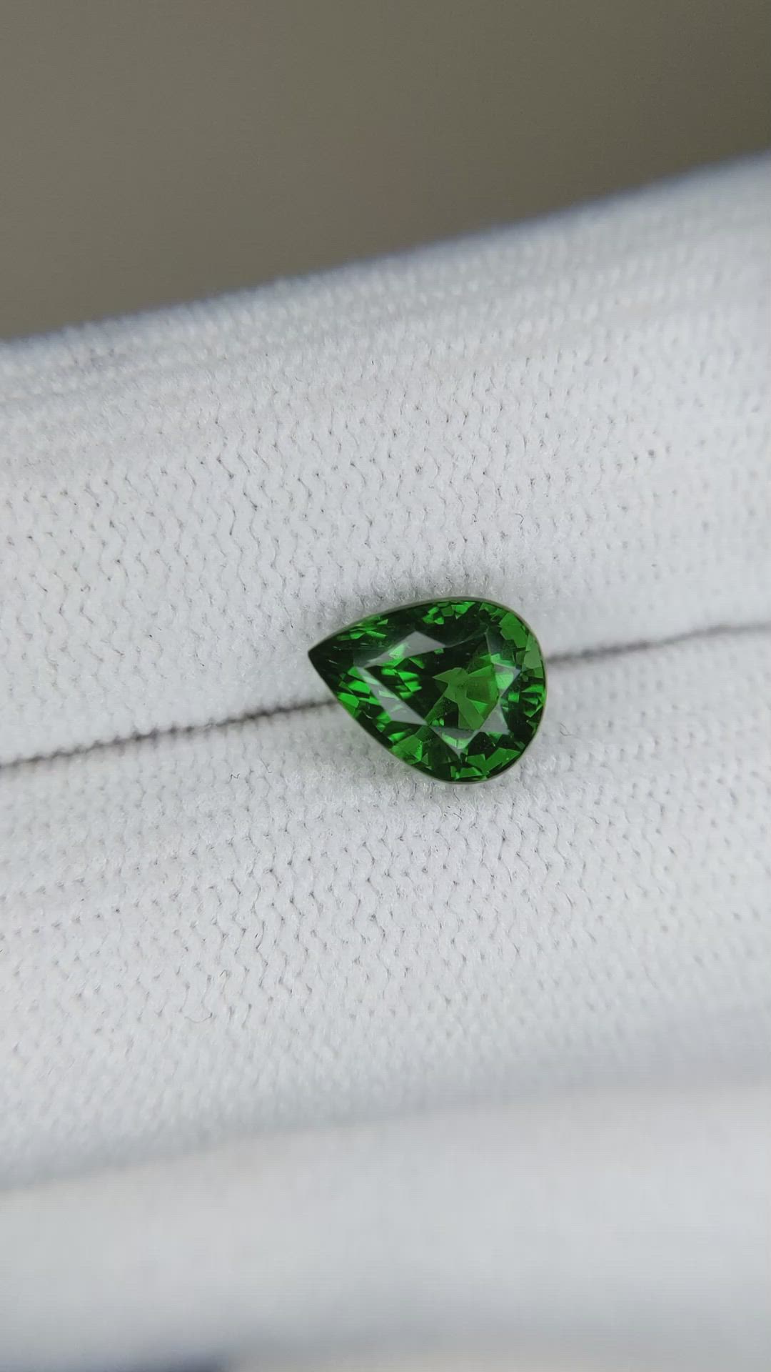1.65 Ct. Tsavorite Garnet from East Africa Size Video