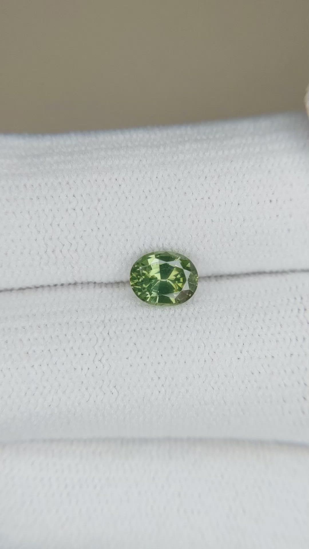 0.95 Ct. Zircon from Ceylon (Sri Lanka) Size Video