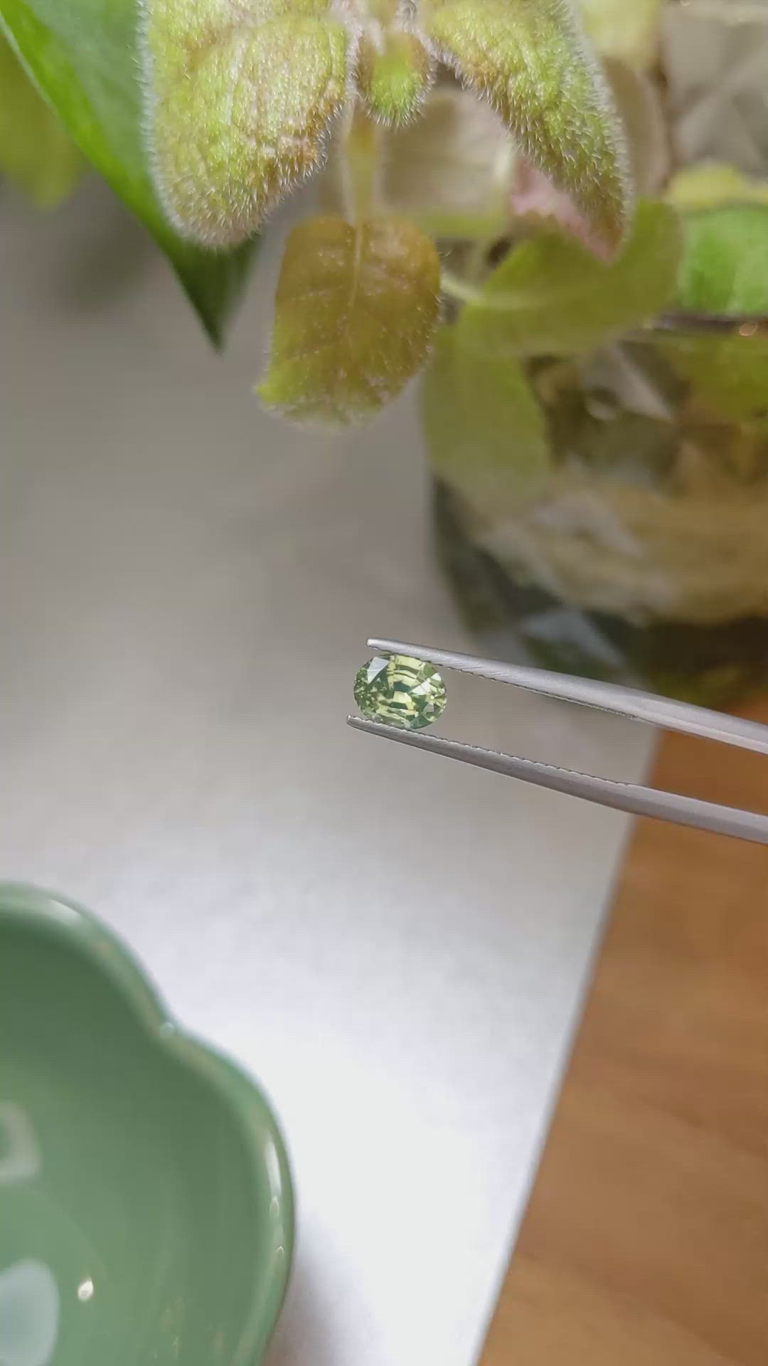 1.23 Ct. Zircon from Ceylon (Sri Lanka) Size Video