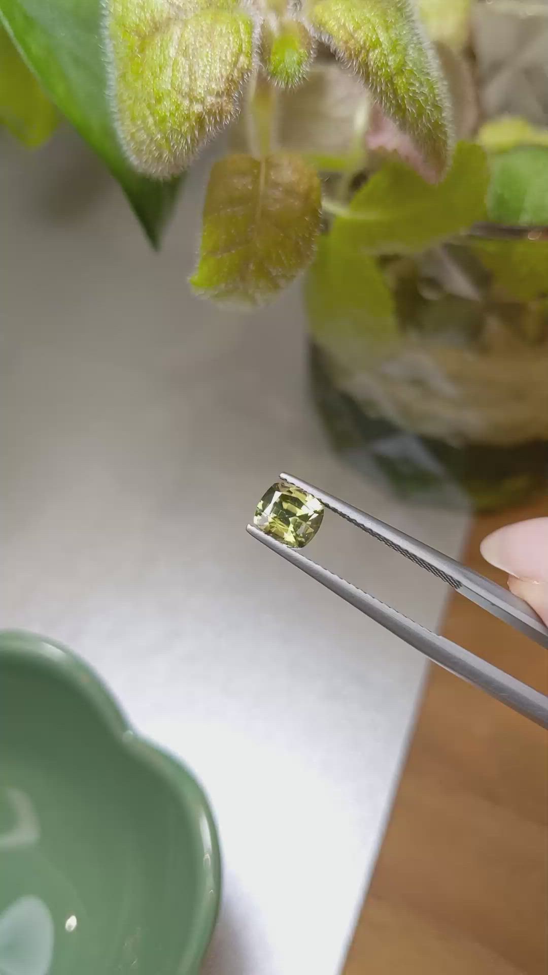1.40 Ct. Zircon from Ceylon (Sri Lanka) Size Video