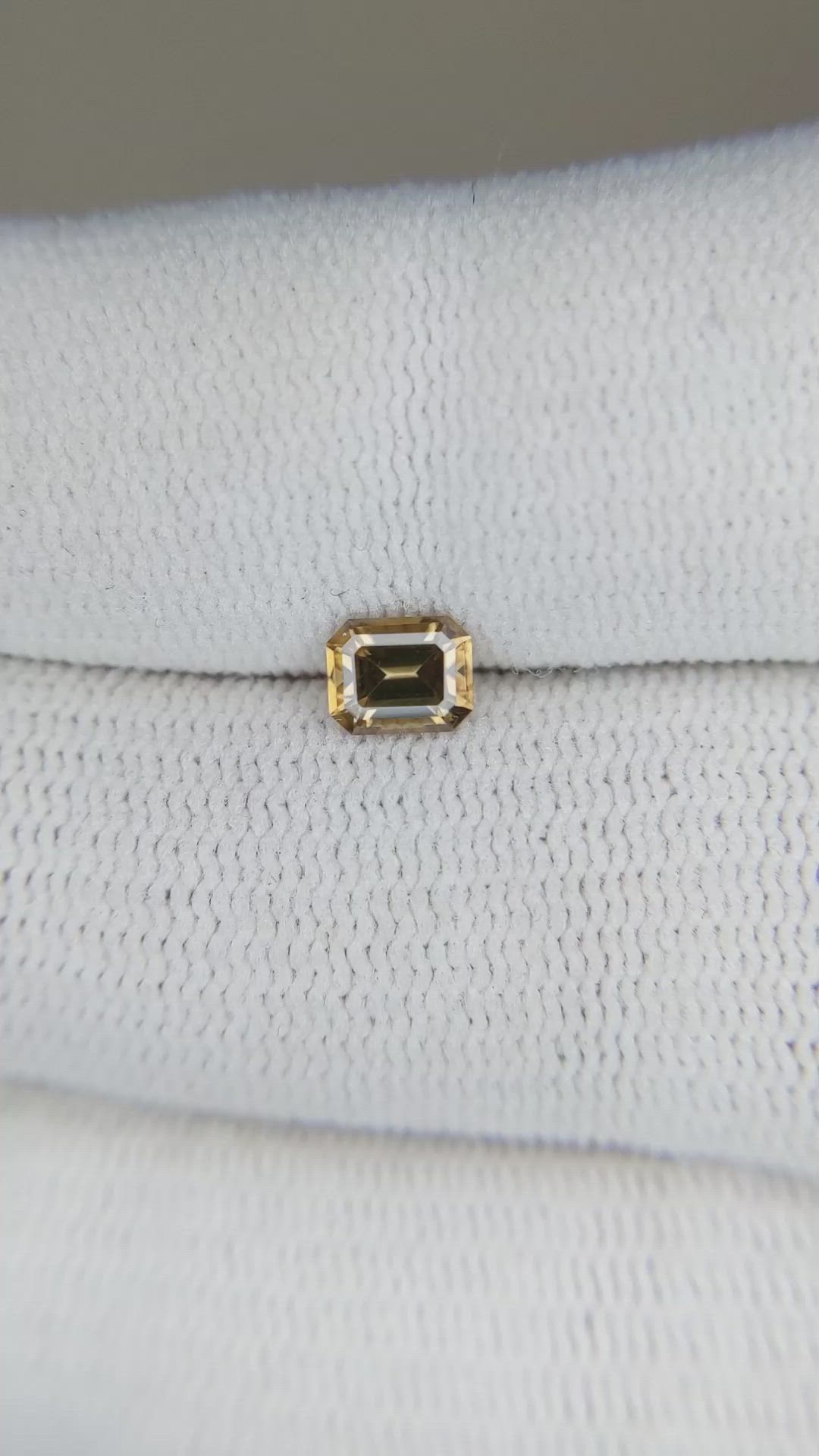 0.65 Ct. Zircon from Ceylon (Sri Lanka) Size Video