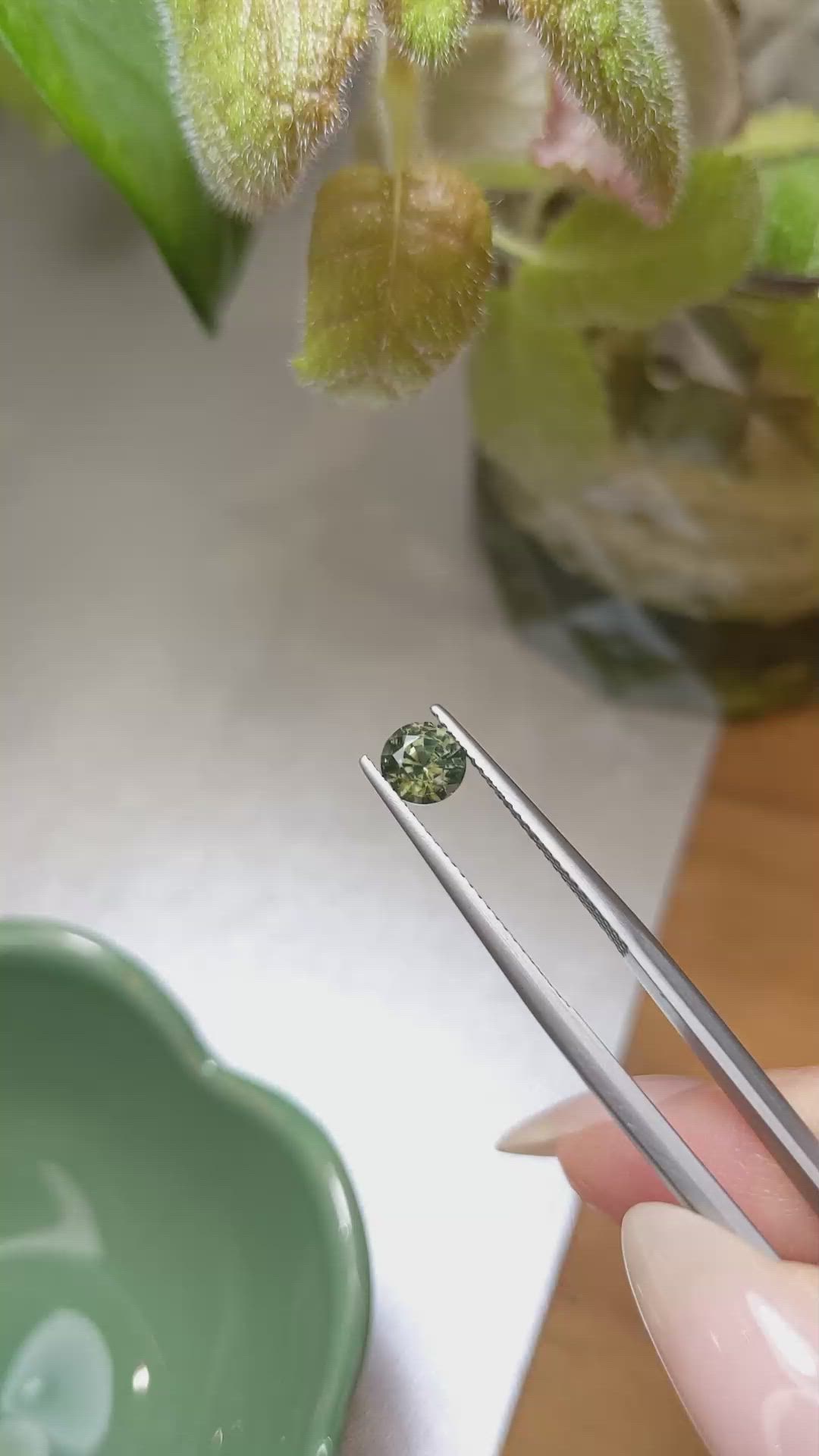 0.93 Ct. Zircon from Ceylon (Sri Lanka) Size Video