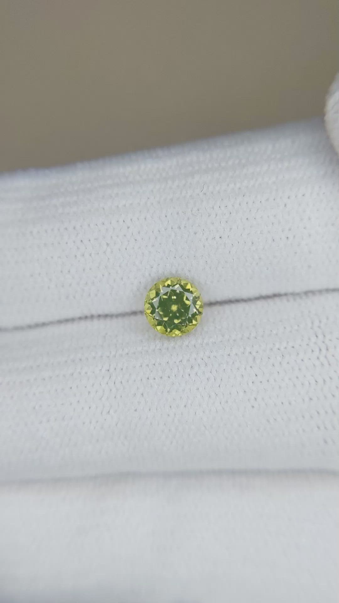 0.86 Ct. Zircon from Ceylon (Sri Lanka) Size Video